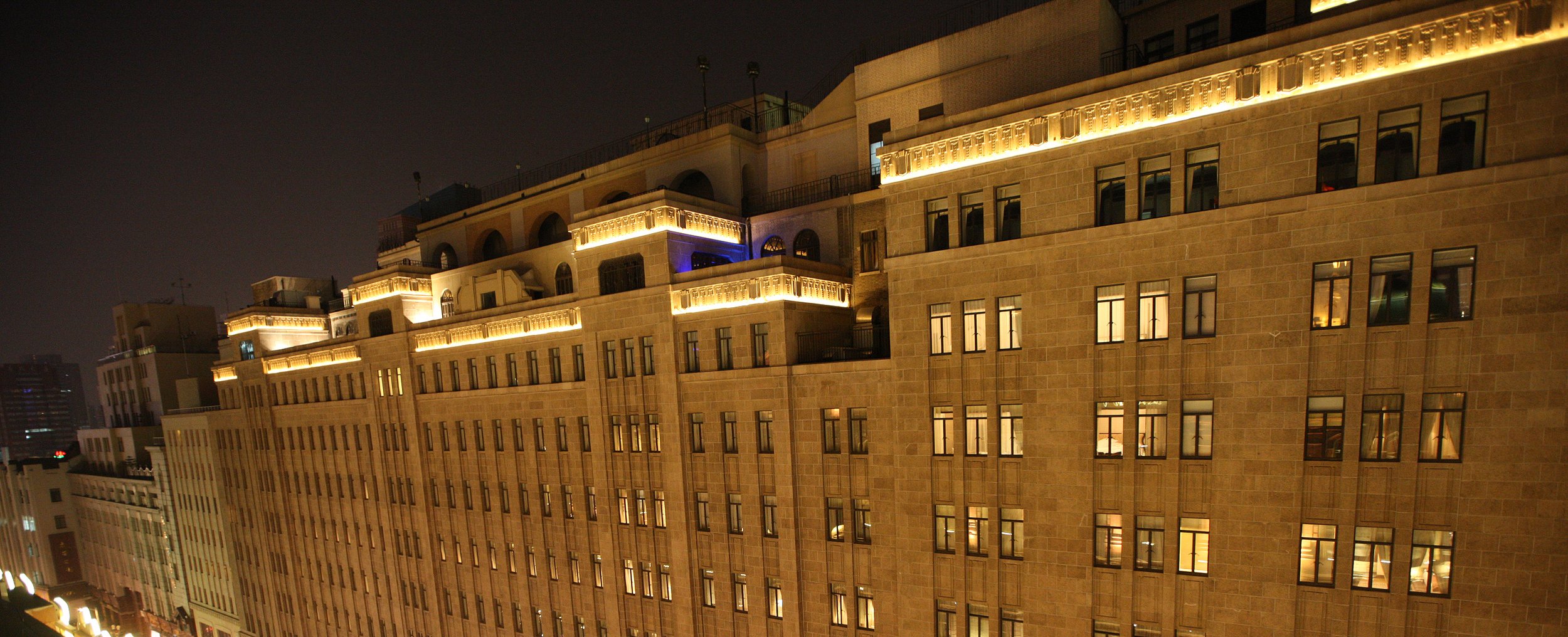 2011-4-29 NIGHT AT SHOOK AT 19 BUND SHANGHAI (218).JPG