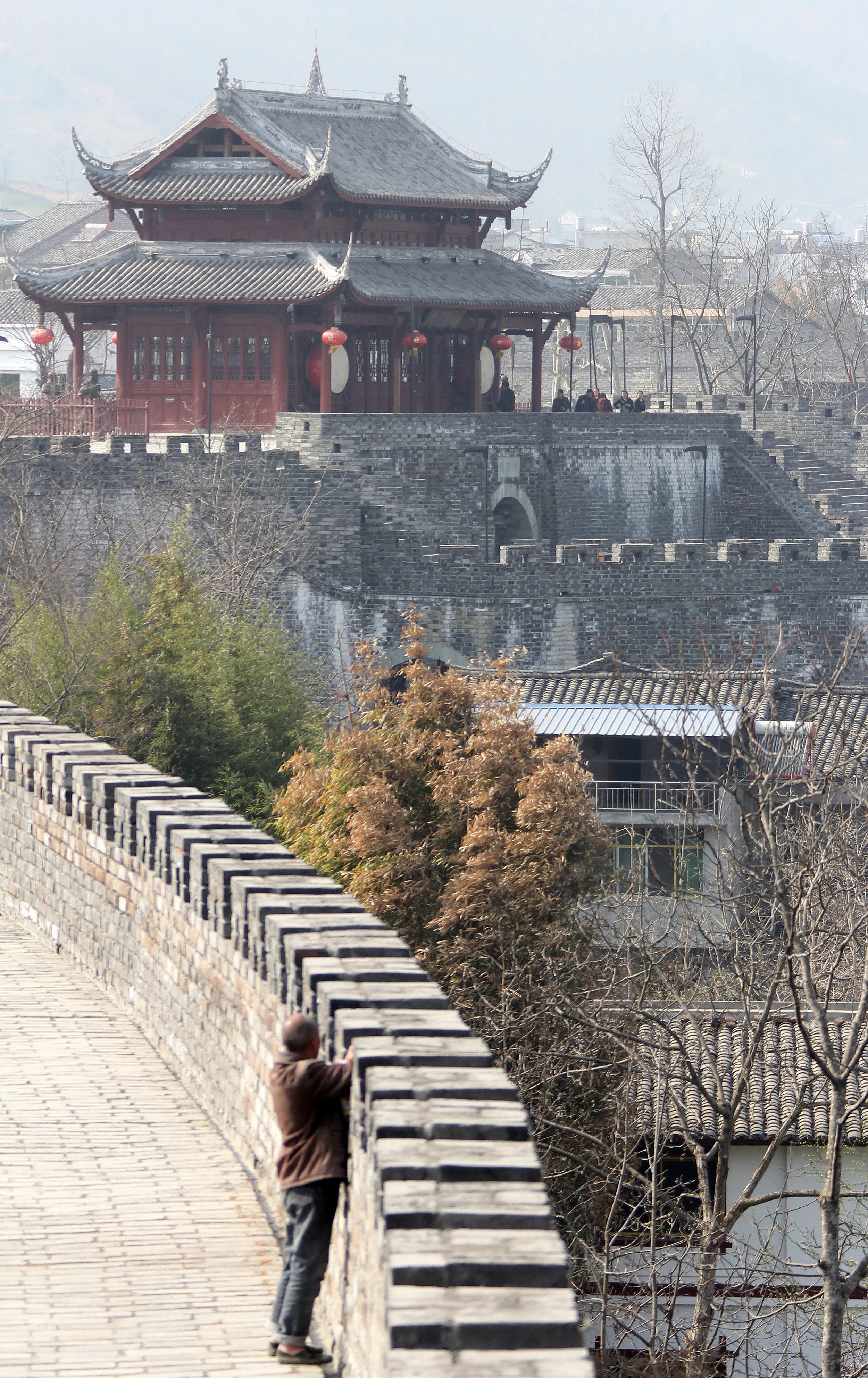SHANGLI ANCIENT TOWN - SICHUAN CHINA (25).JPG