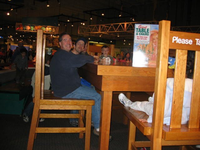 2005-11-25 SEATTLE SCIENCE CENTER.JPG