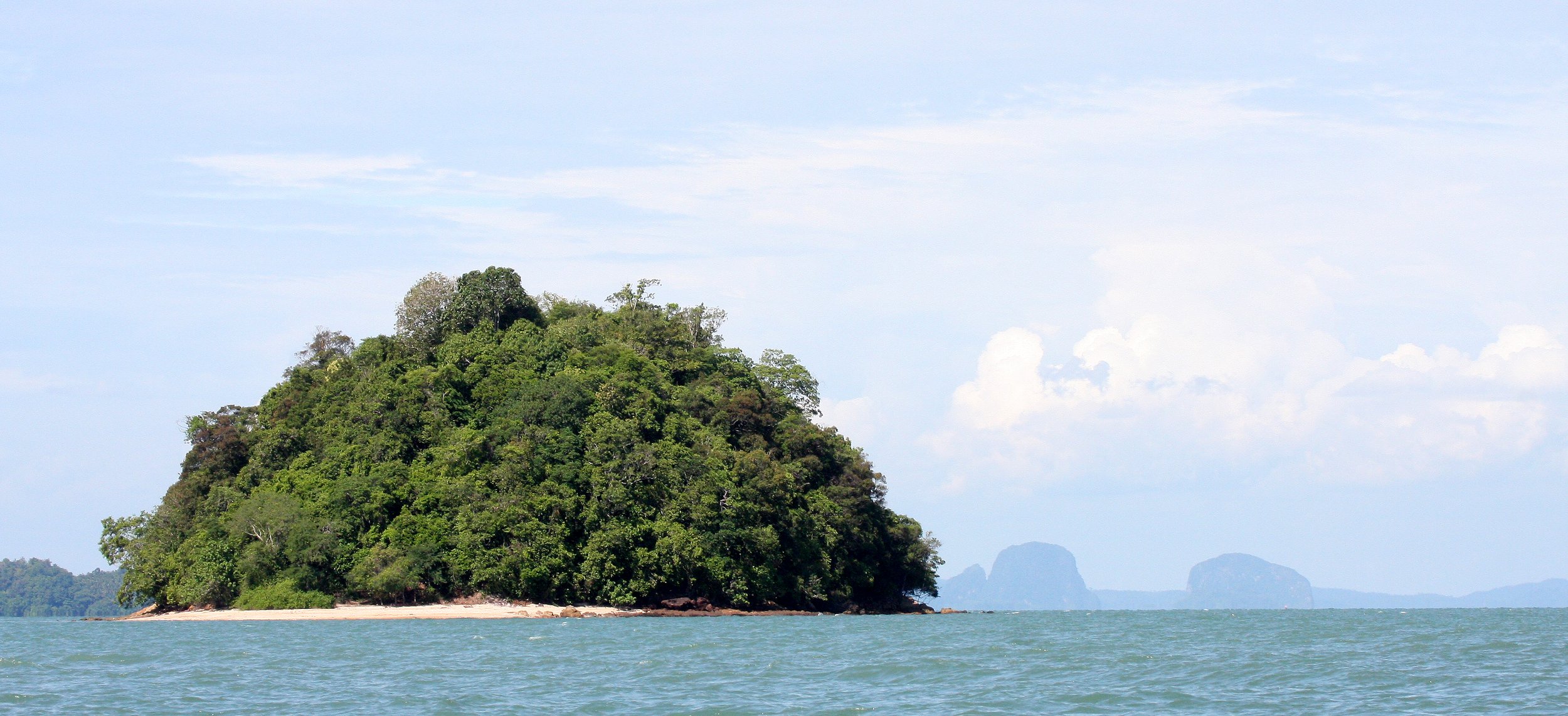 KOH LANTA - 2008 - HANGING ON THE ISLANDS (3).JPG