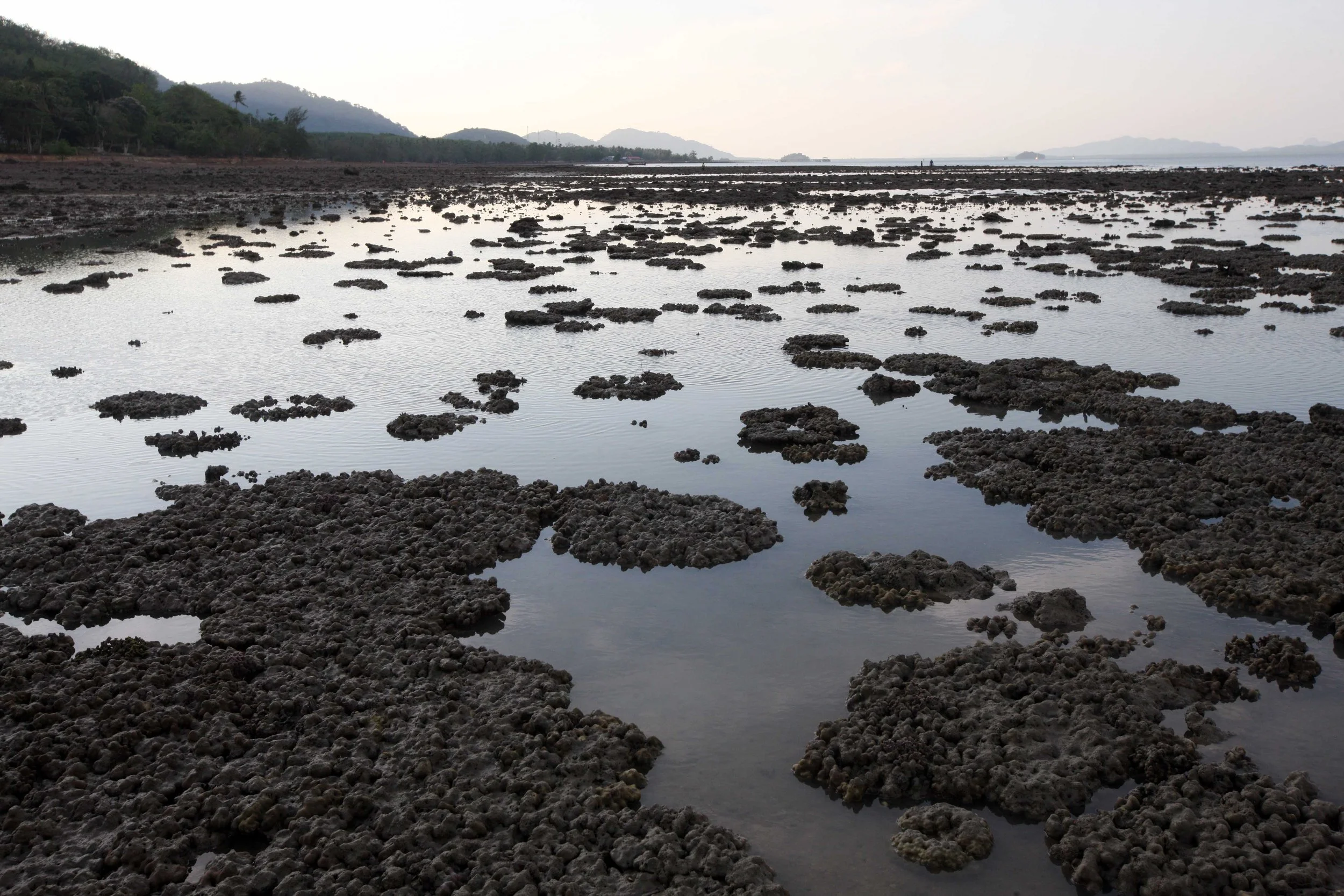 2015 Koh Lanta Songkran with friends from ISB (223).JPG