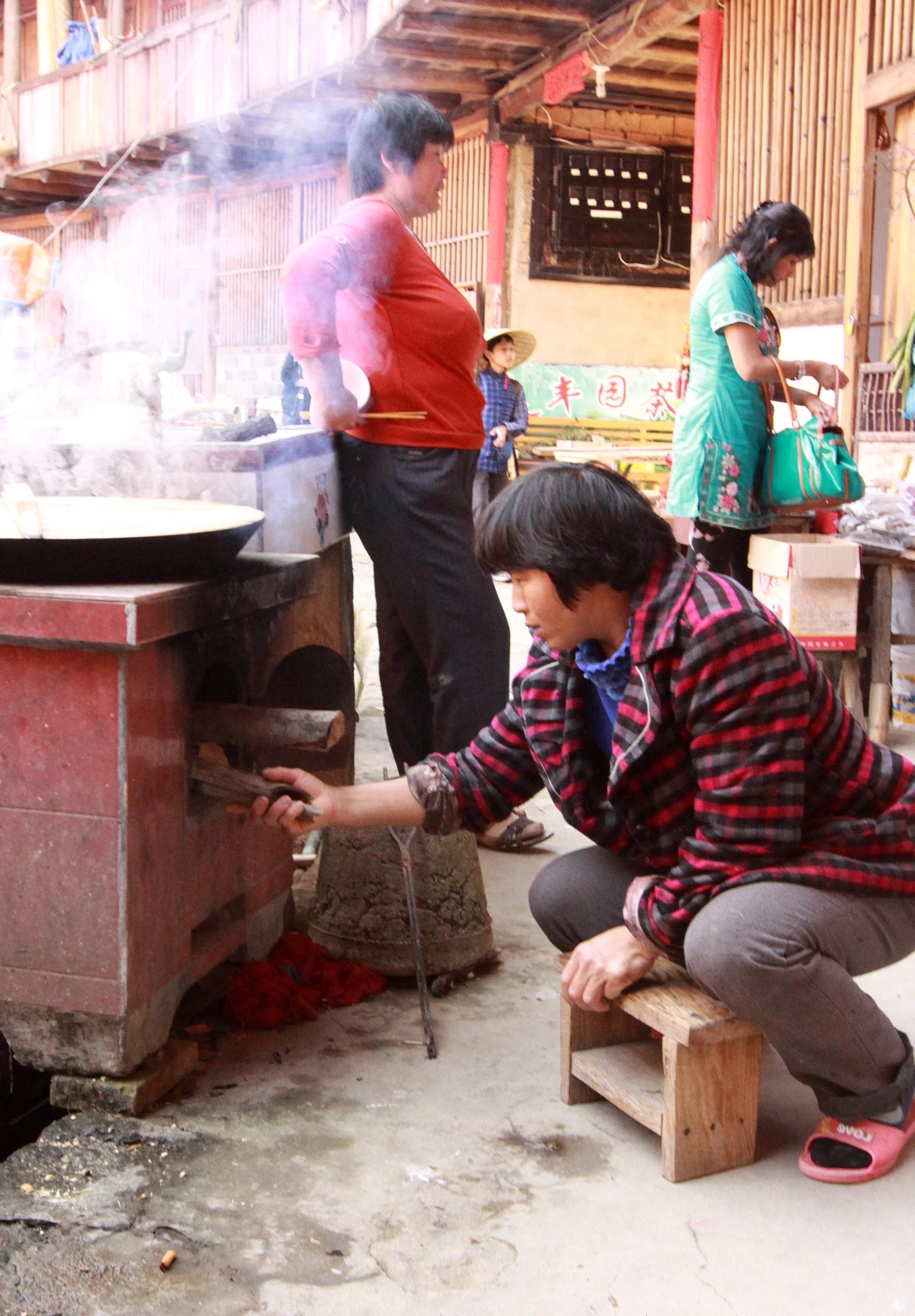 TIANLOUKENG HAKKA CLUSTER - FUJIAN CHINA (113).JPG