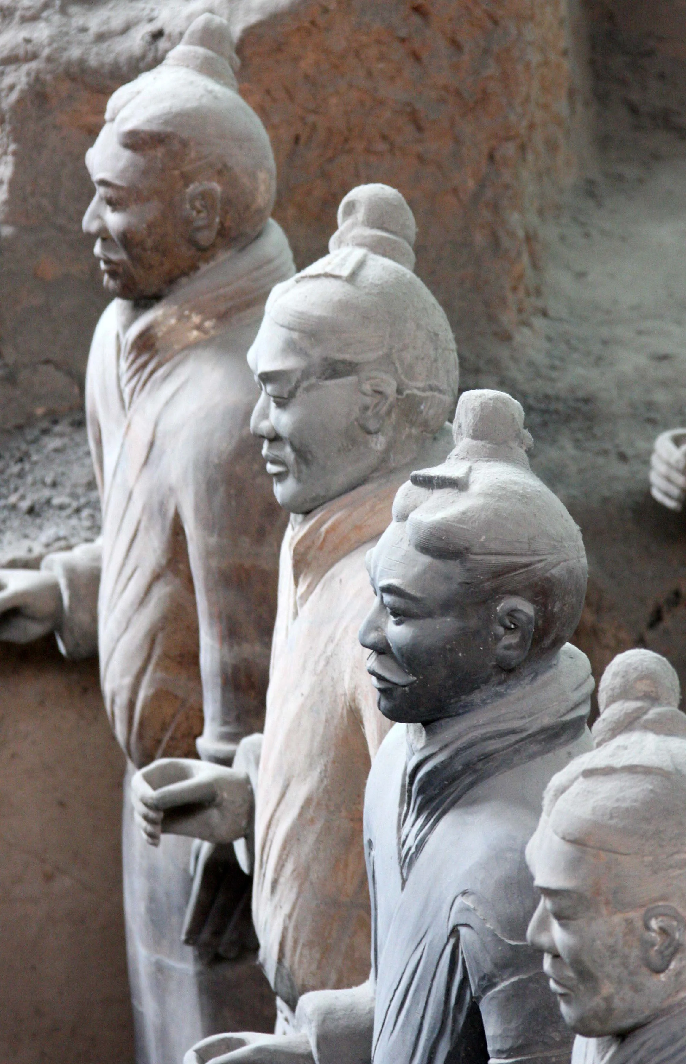 XIAN - TERRA COTTA WARRIORS - MARCH 2011 (61).JPG