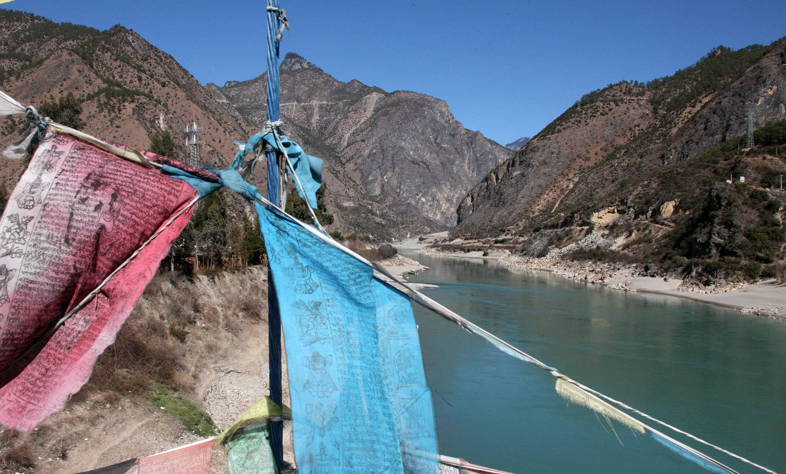 YUNNAN - TACHENG TOWN - NEAR BAIMA SNOW MOUNTAIN (11).JPG