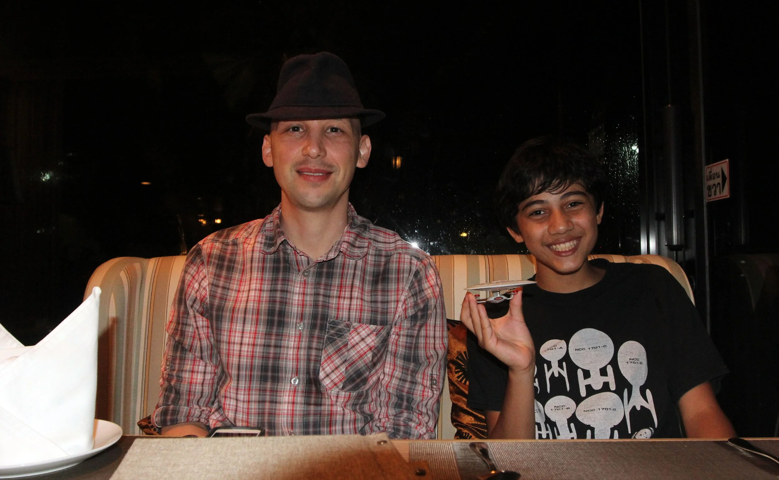 BANGKOK - DINNER WITH JASON - OCTOBER 2014 (3).JPG