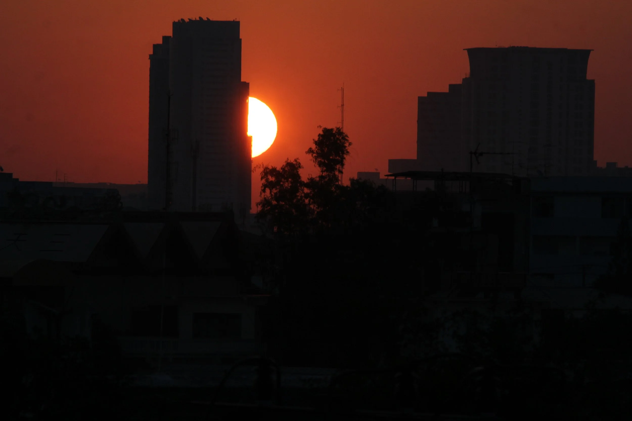 2015 Bangkok Sunset (10).JPG