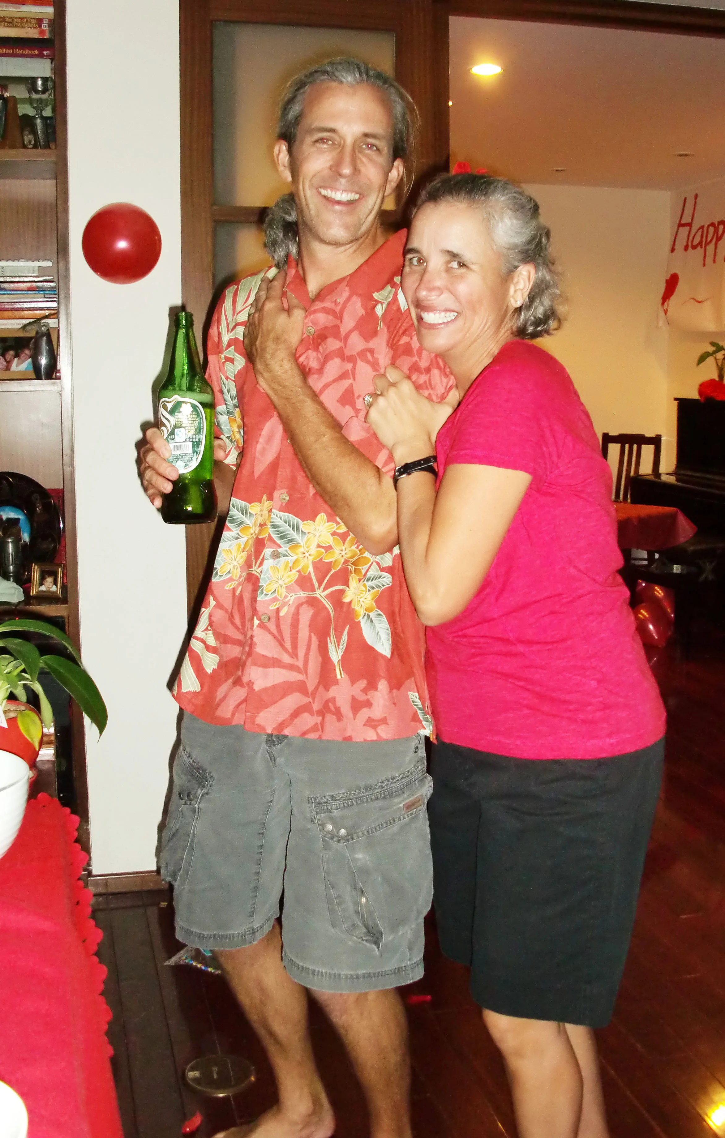 2010-8-27 SURPRISE BDAY BASH FOR KARA - RED PARTY (11).JPG