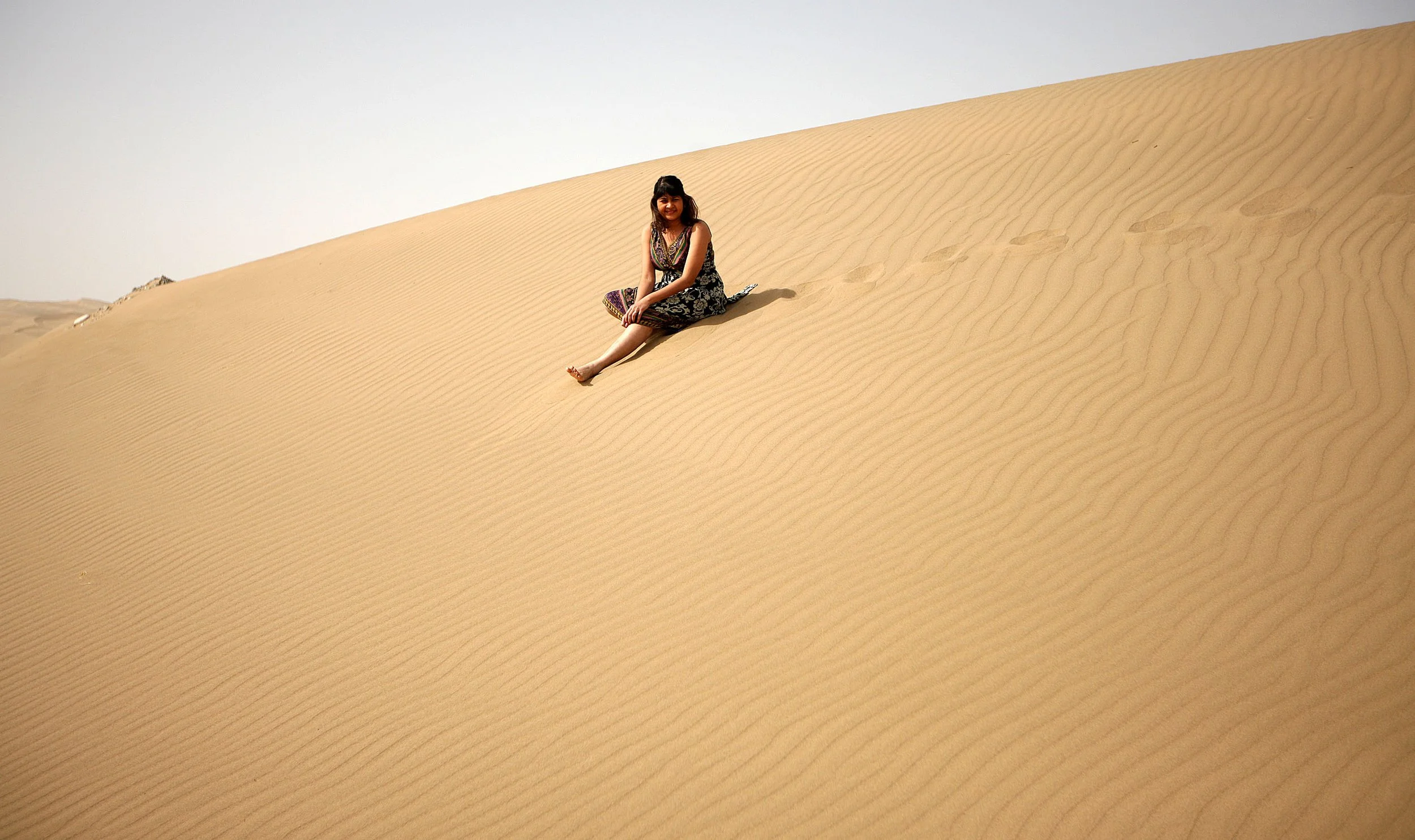 GANSU CHINA - DUNES SOUTH OF  DUNHUANG (10).JPG
