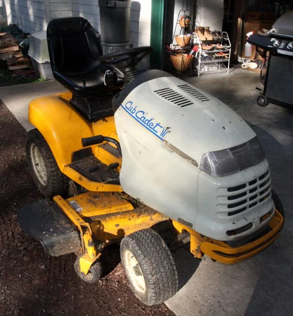 2010-2-25 cub cadet series 3000 (4).JPG