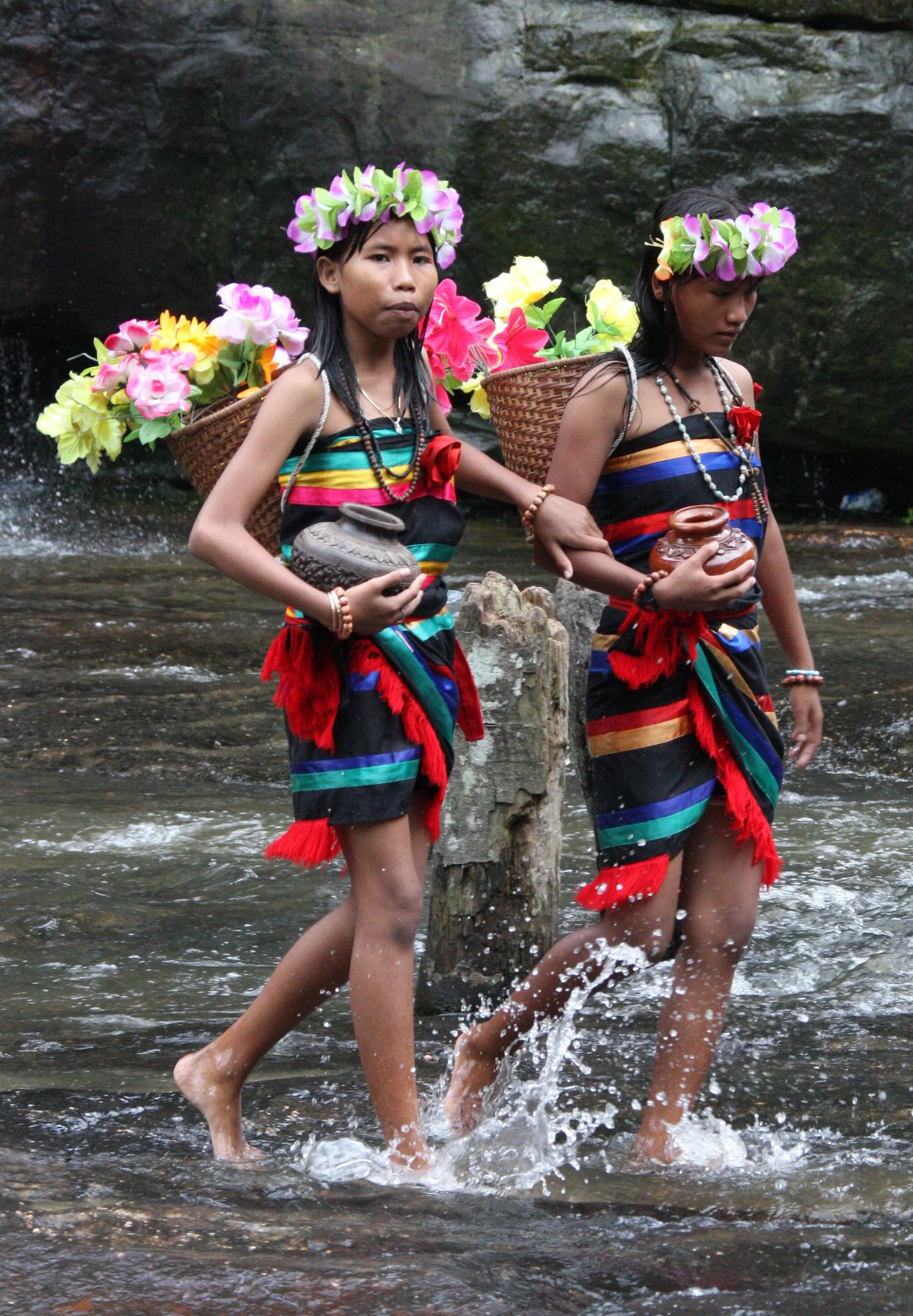 KULEN MOUNTAIN CAMBODIA - 1000 LINGHA RIVER (59).JPG