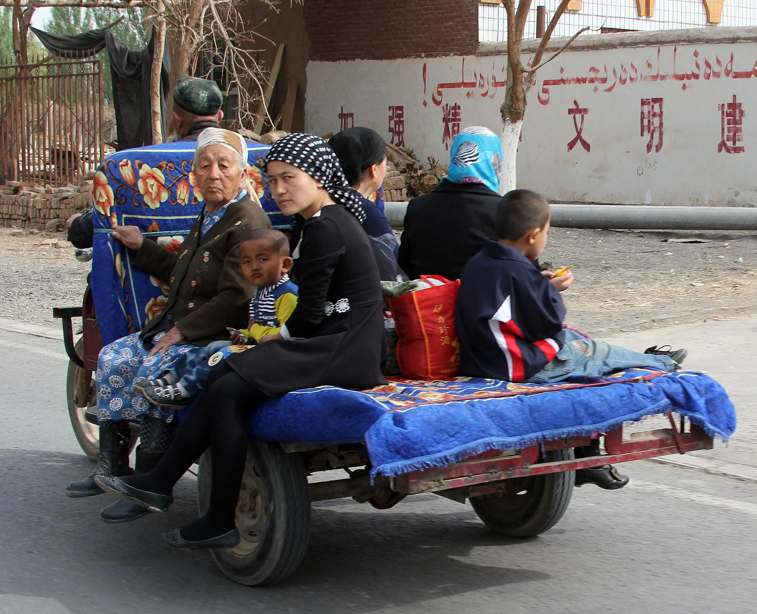 TURPAN - CITY SCENES - XINJIANG CHINA (2).JPG