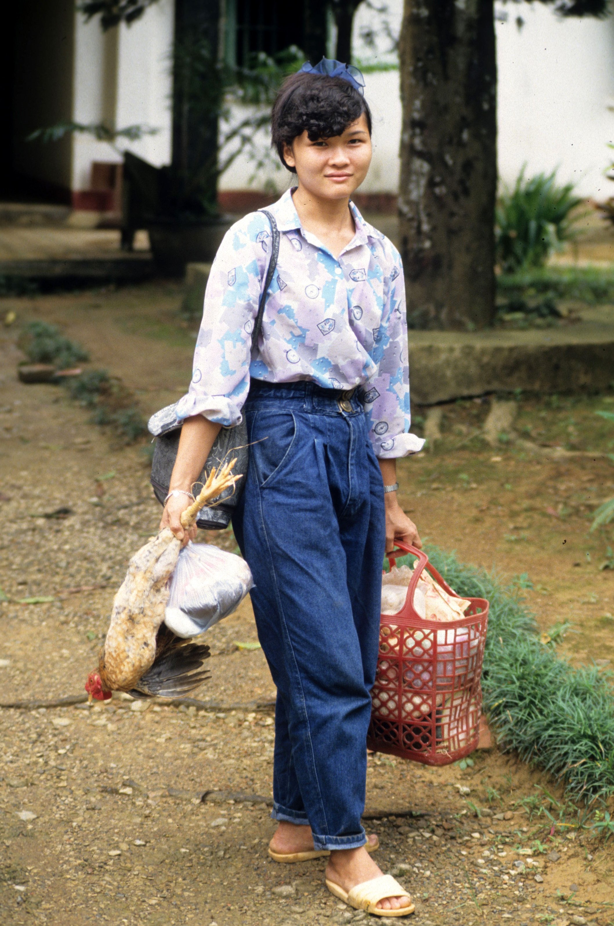 CUC PHUONG NATIONAL PARK - 1994 (8).jpg