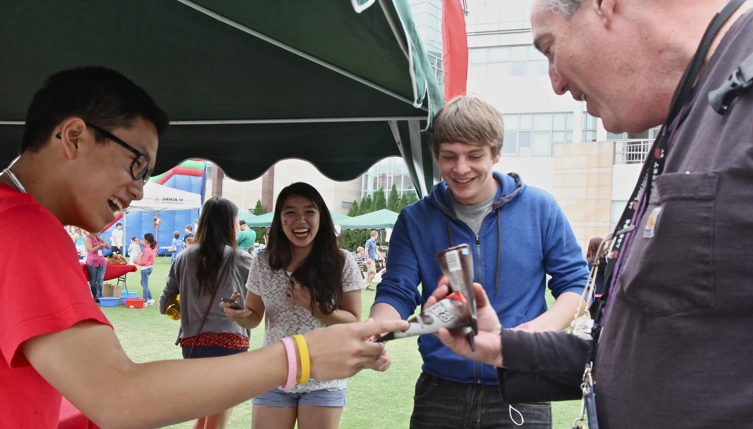 13-10-2012 SAS CARNIVAL (112).JPG