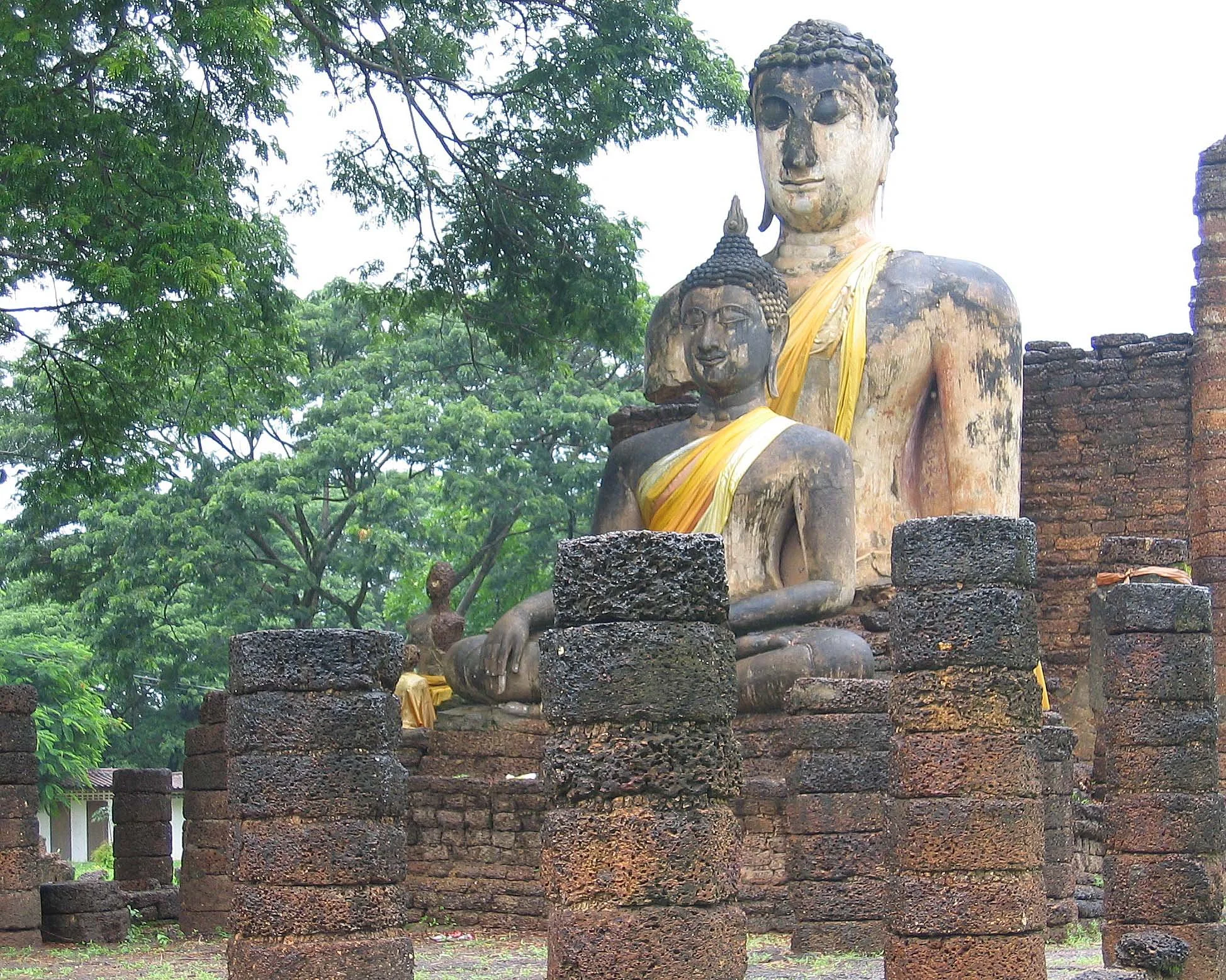 SRI SATCHANALAI - 2006 (10).jpg