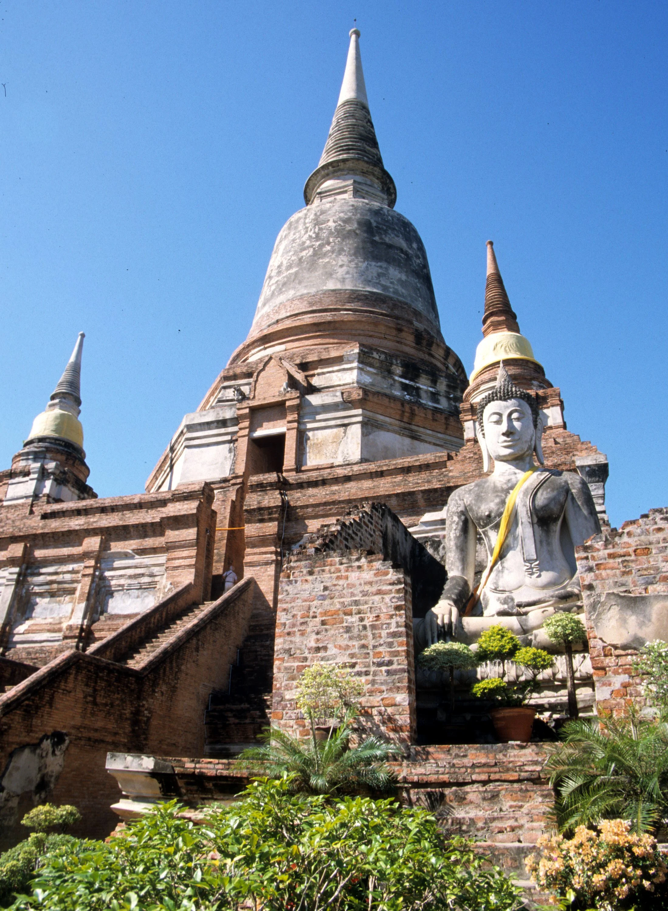 AYUDTHAYA - WAT ON OUTSKIRTS E.jpg