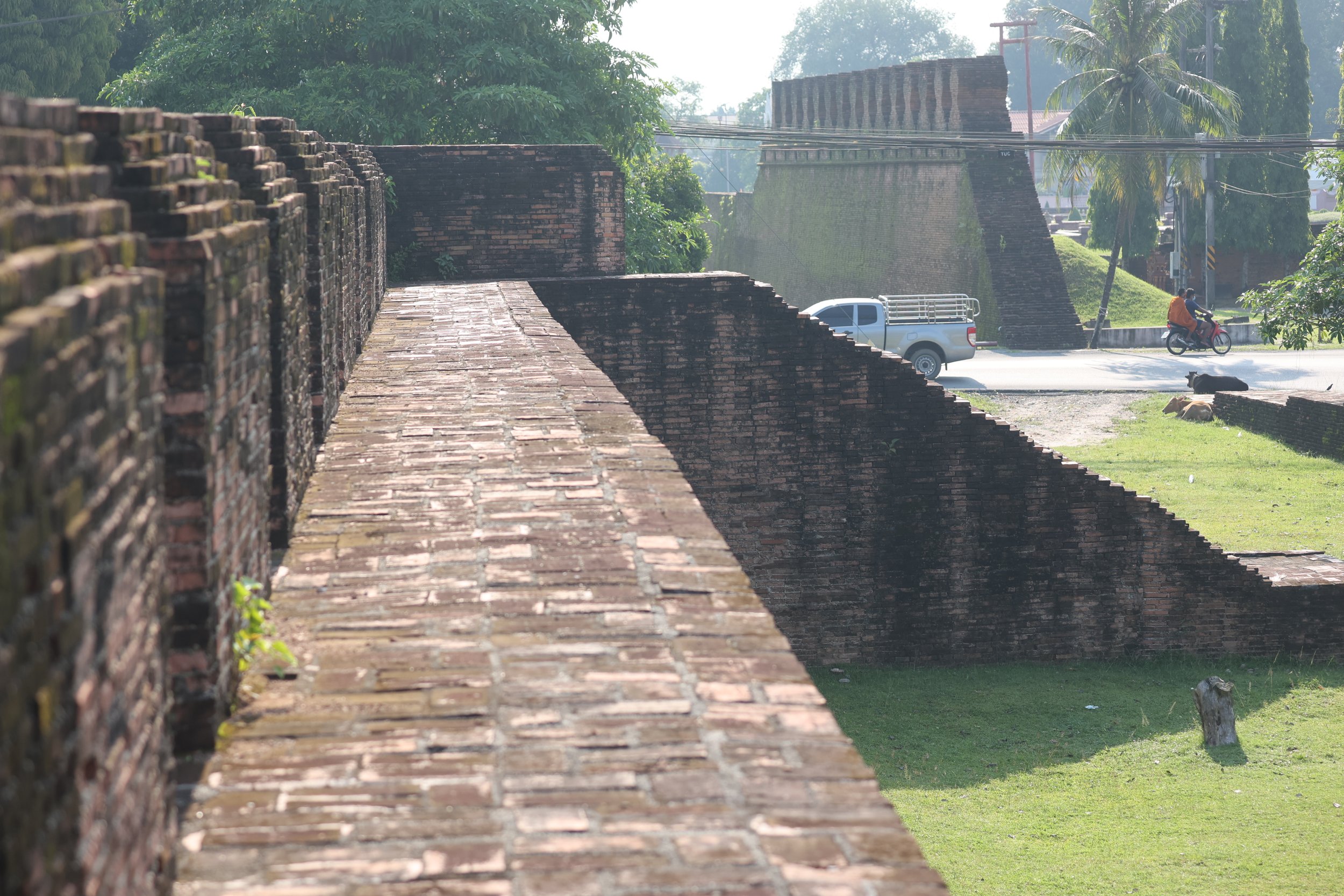 2022 Nakhonsithammarat Wat Mahatat and City Scenes with Cokie (16).JPG