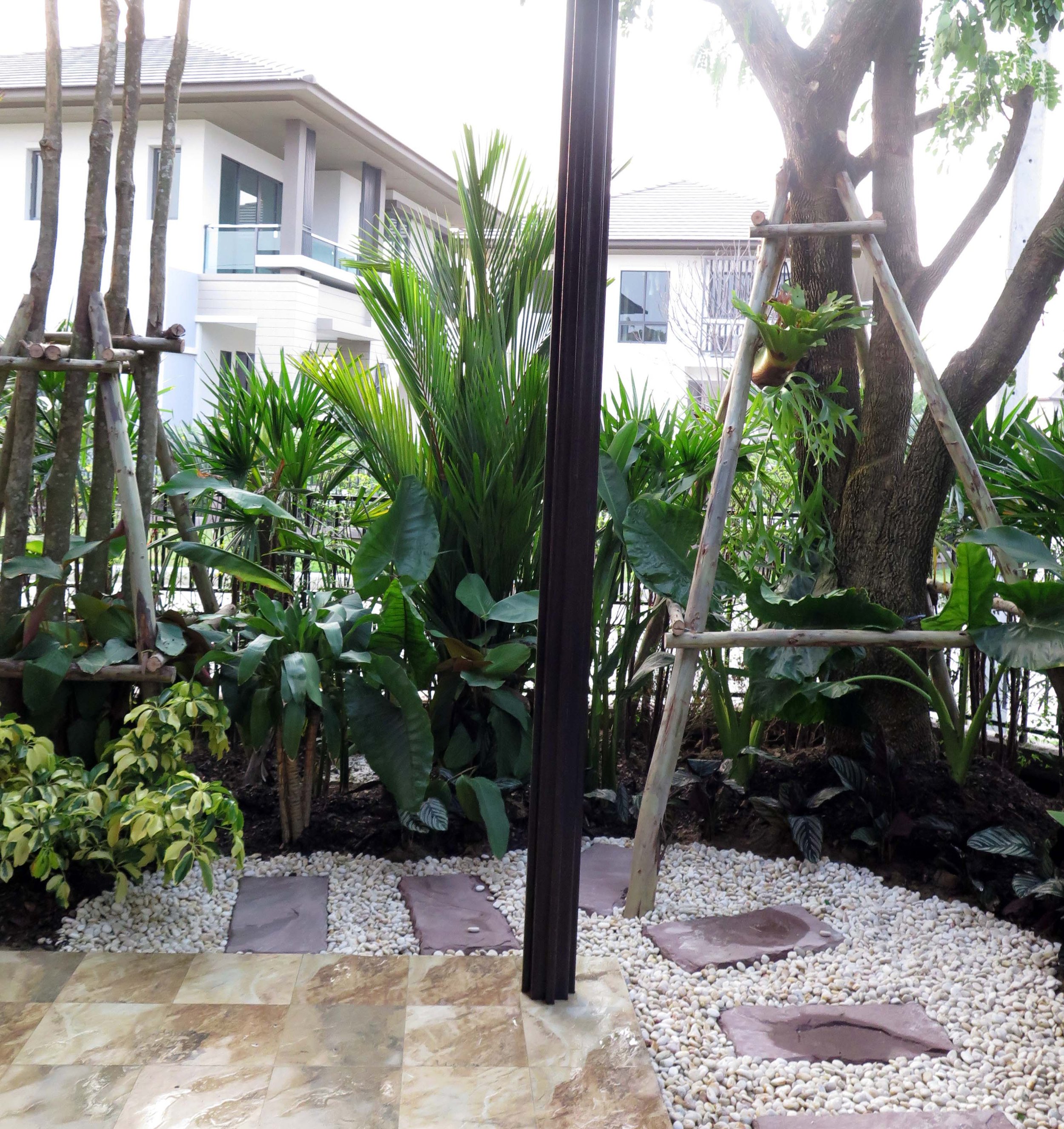 2013 Nonthaburi Setthasiri House and Nonthaburi Neighborhood (107).JPG