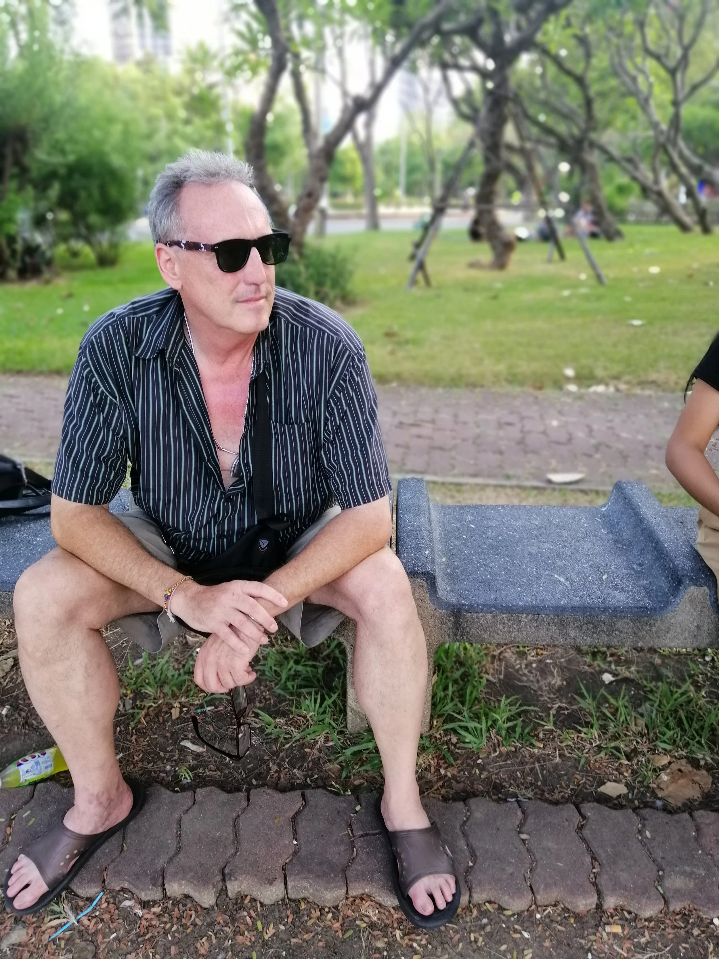 2019 Lumpini Park Bangkok with Gift and Ann (24).jpg