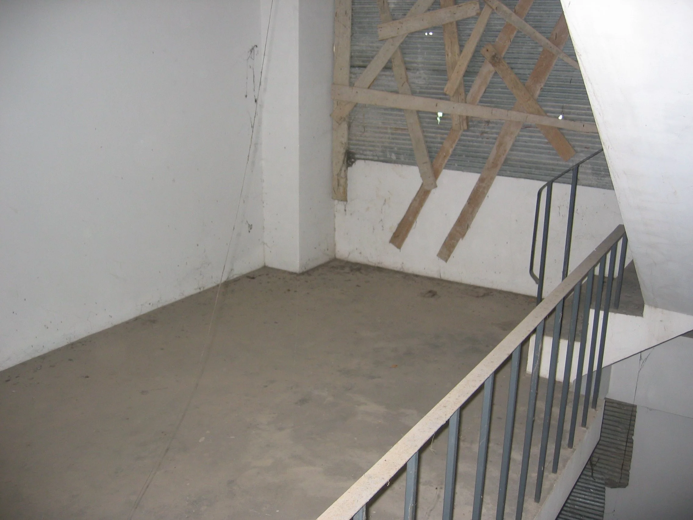 2006 Nakhonsithammarat Townhouse  Pics (8).jpg