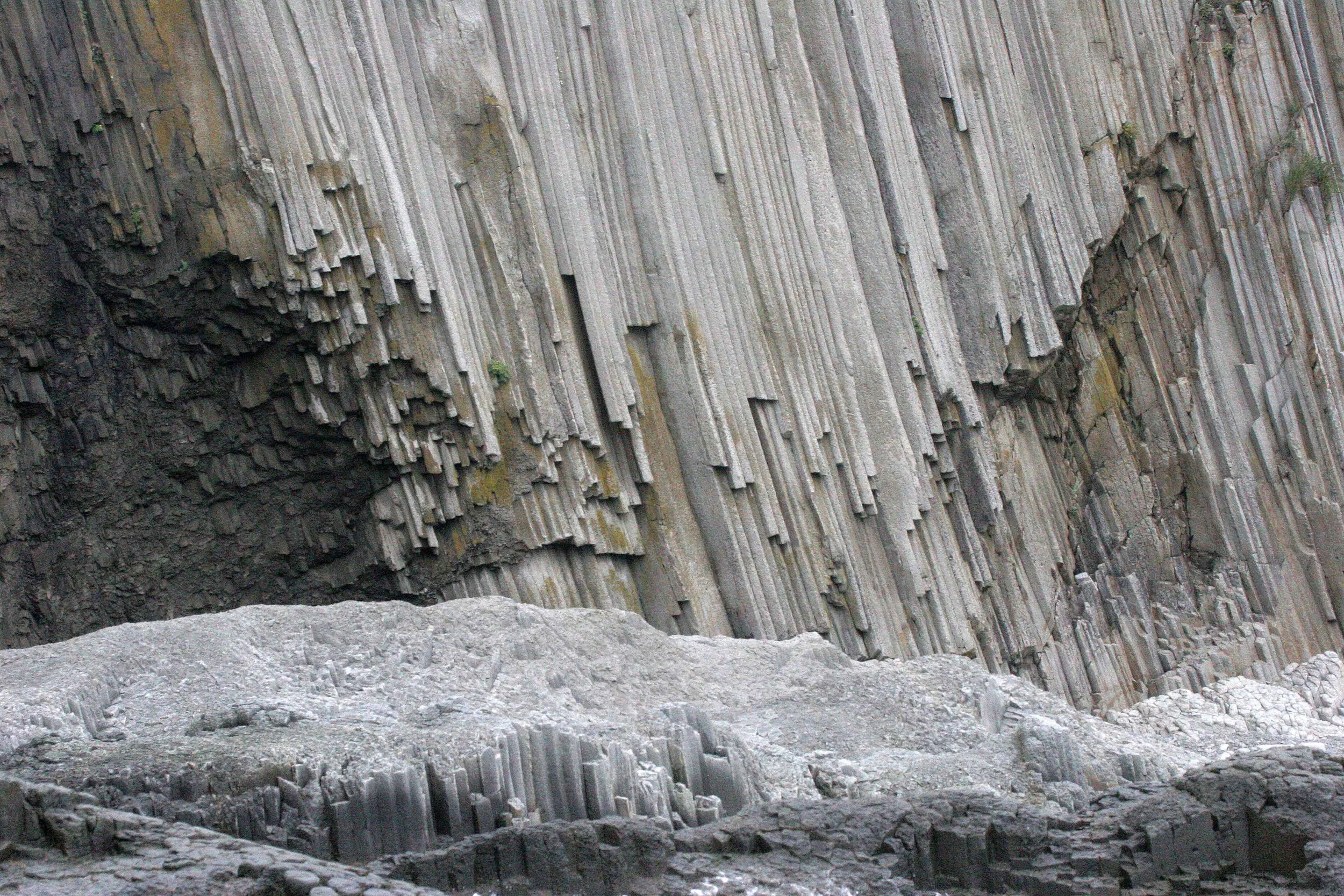 KURIL ISLANDS - VIEWS LANDSCAPES AND GEOLOGY (103).jpg