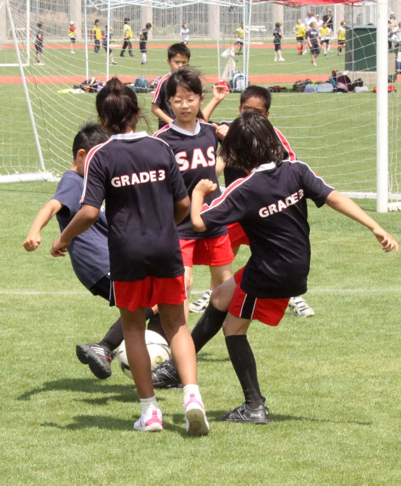 SAS THIRD GRADE SOCCER DAY (62).JPG