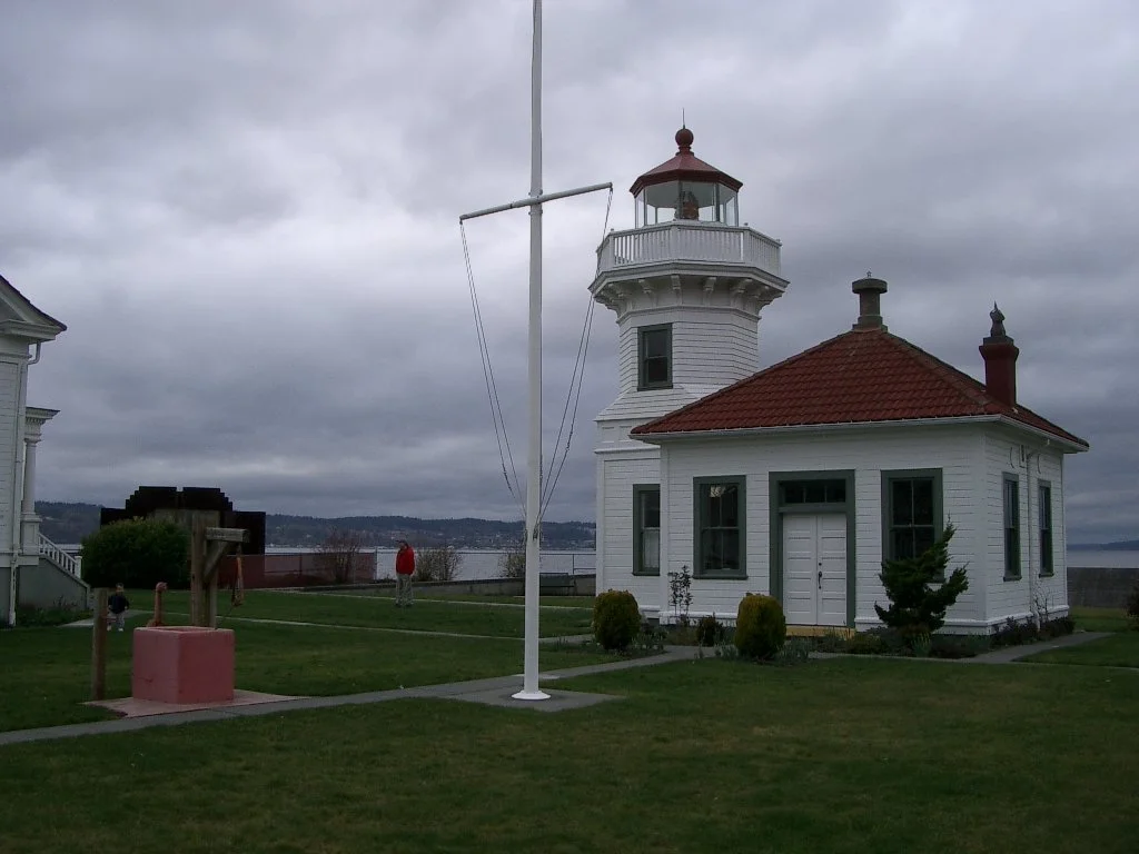 2004-2-15 DAY TRIP TO MUKILTEO LIGHT HOUSE (3).JPG