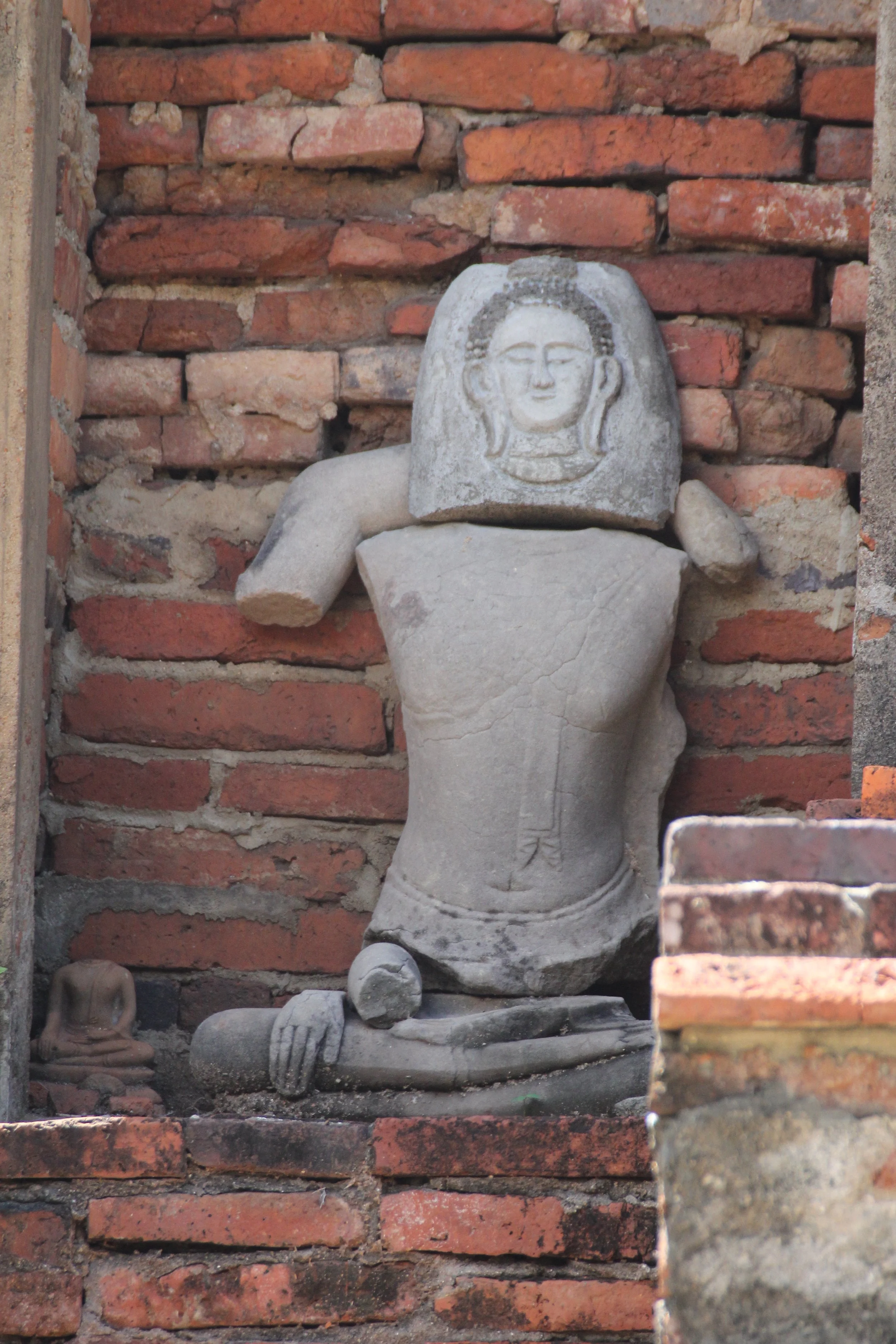 2020 14-15 July Singburi Wat Na Phra That (40).JPG