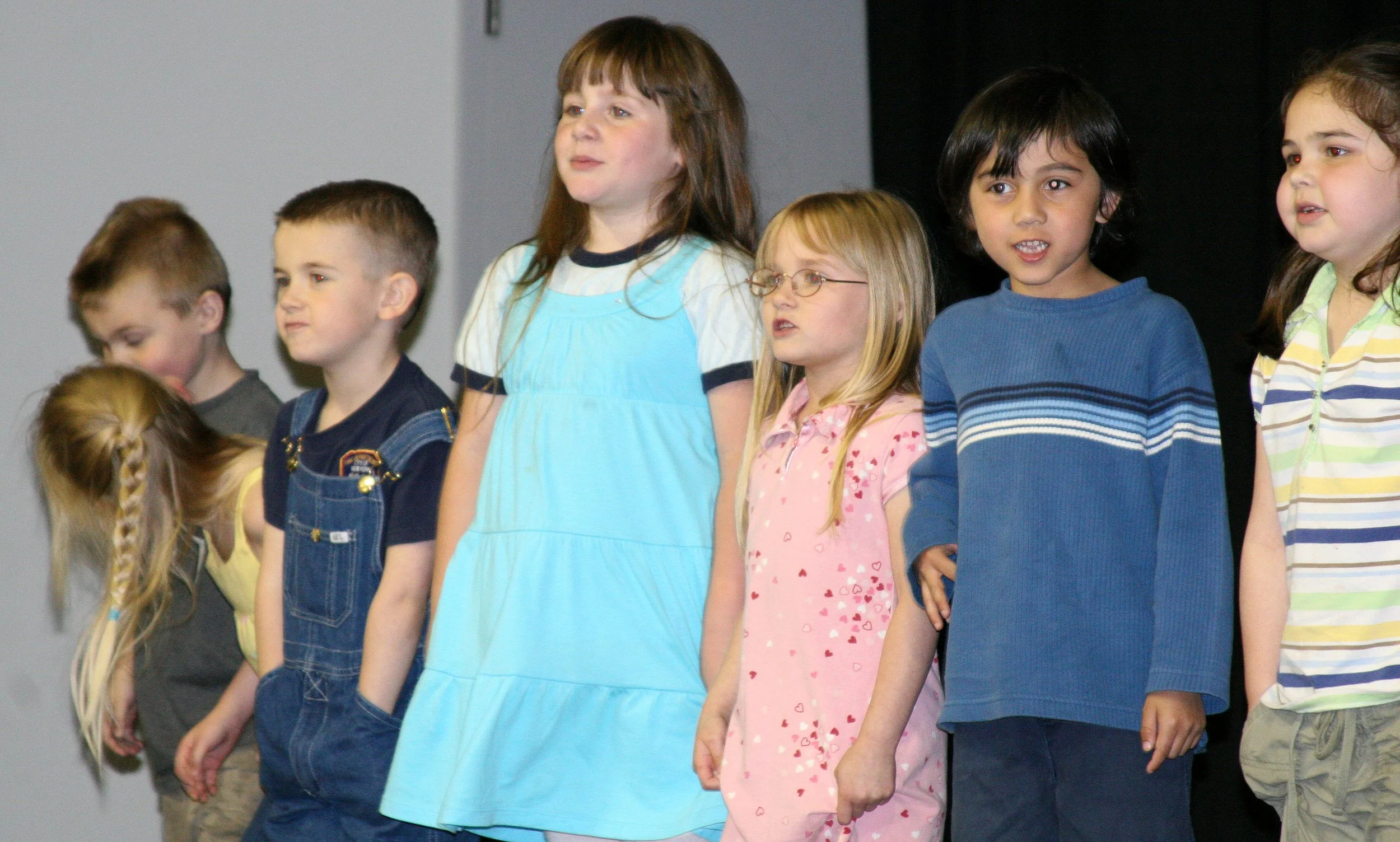 2008-6-12 COKIES KINDERGARTEN GRADUATION (6).JPG