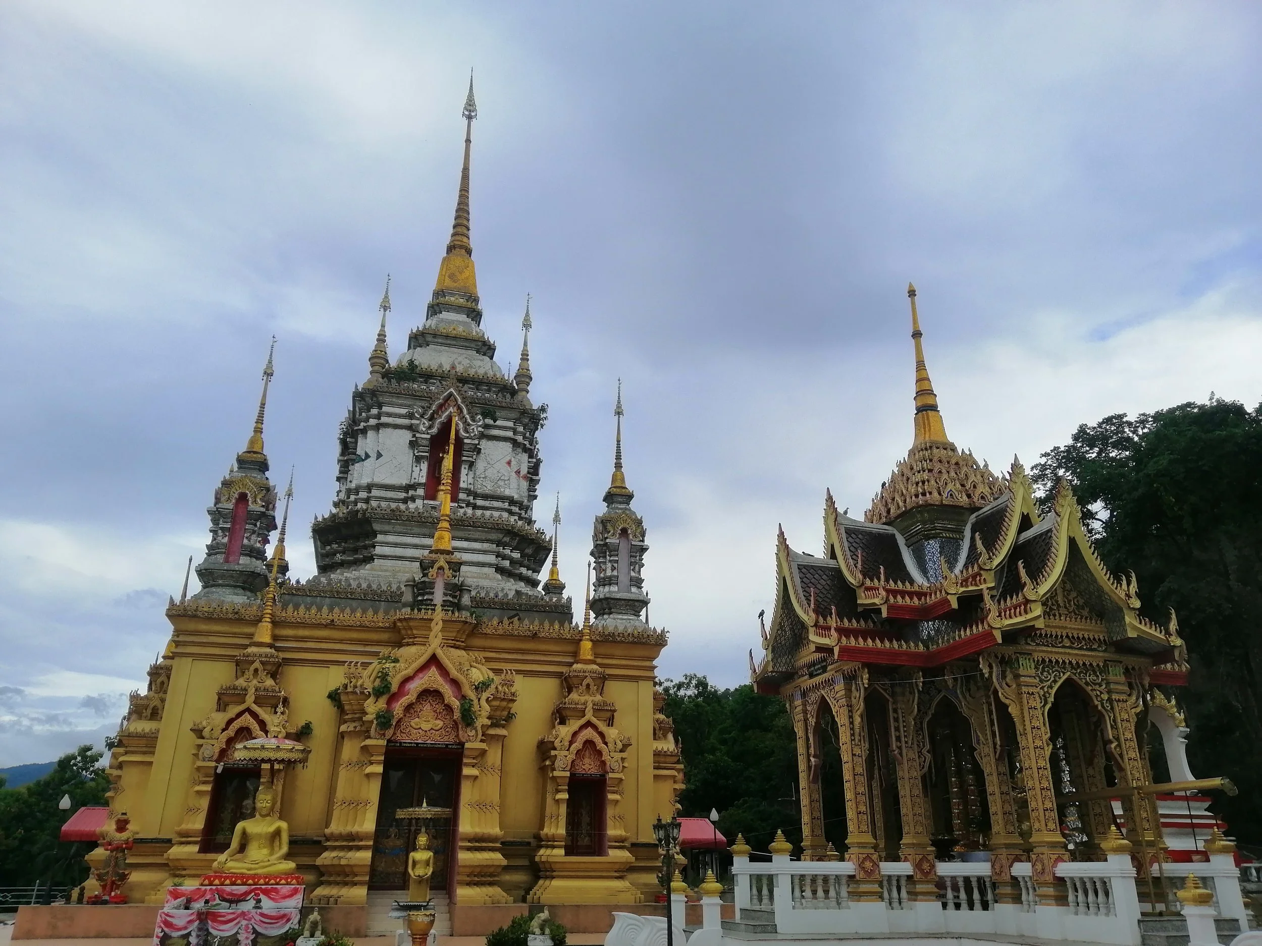 2021 Doi Inthanon Wat Namtok Mae Klang  (1).jpg