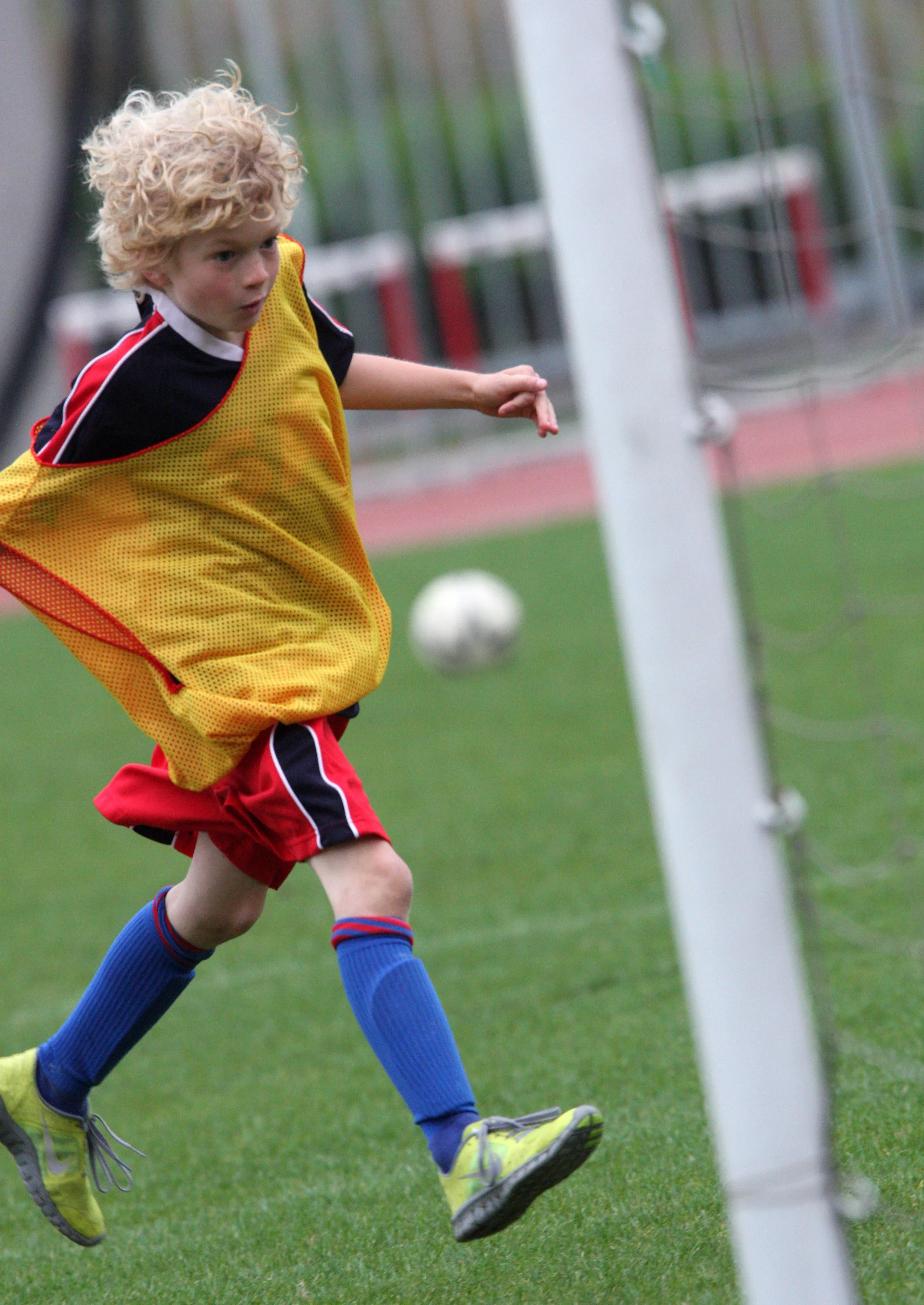 3RD SOCCER GAMES 2012 (187).JPG