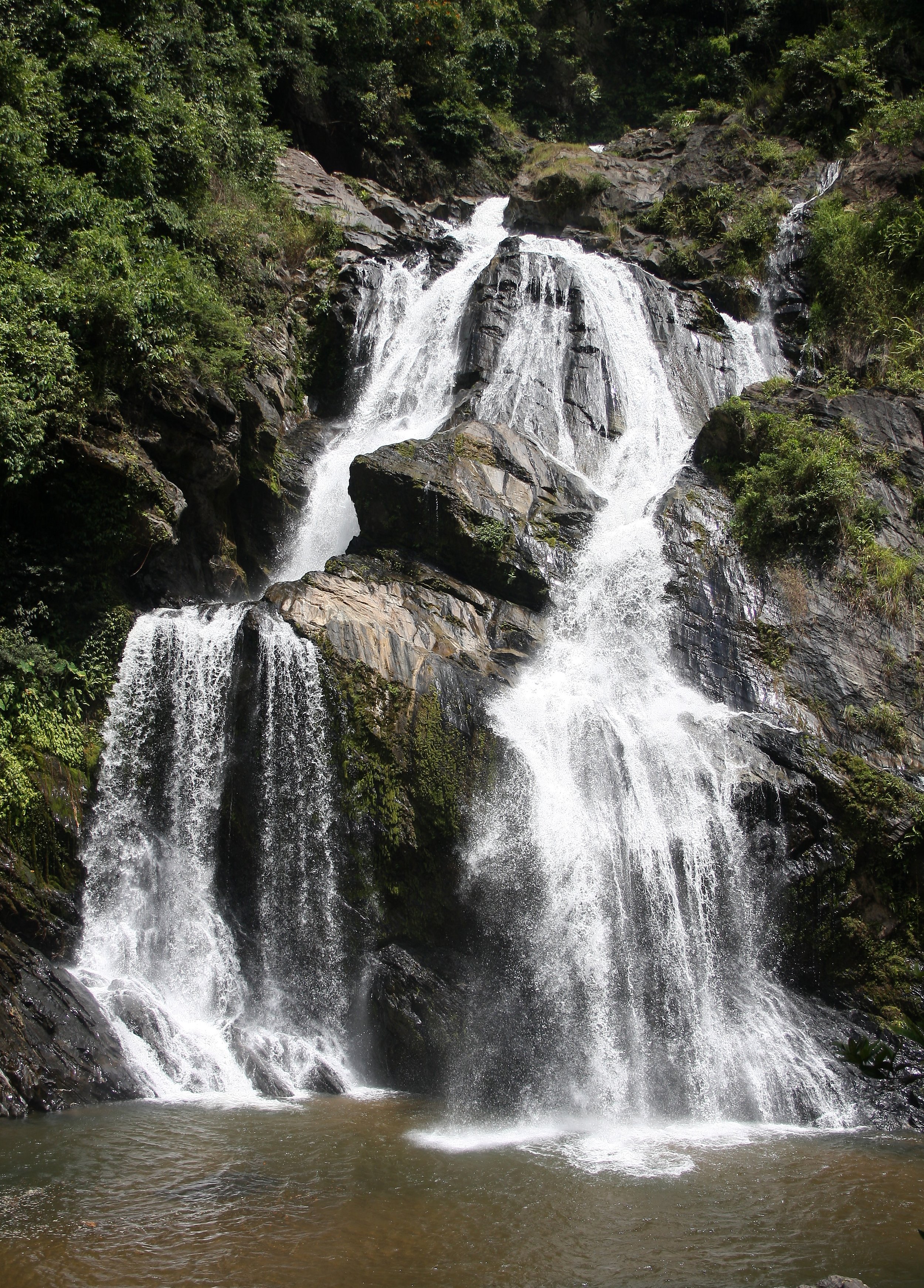 KRUNG CHIN NP THAILAND - FALLS (11).JPG