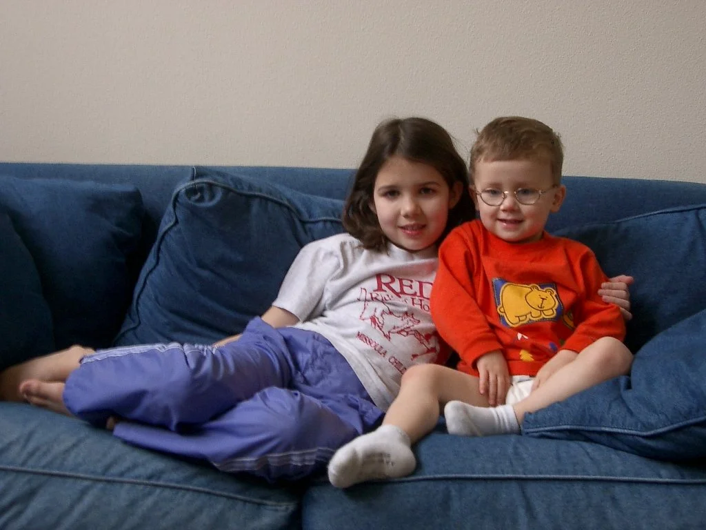 2004-2-14 COKIE WITH COUSINS ABBY AND MARK IN MOUNT VERNON.JPG