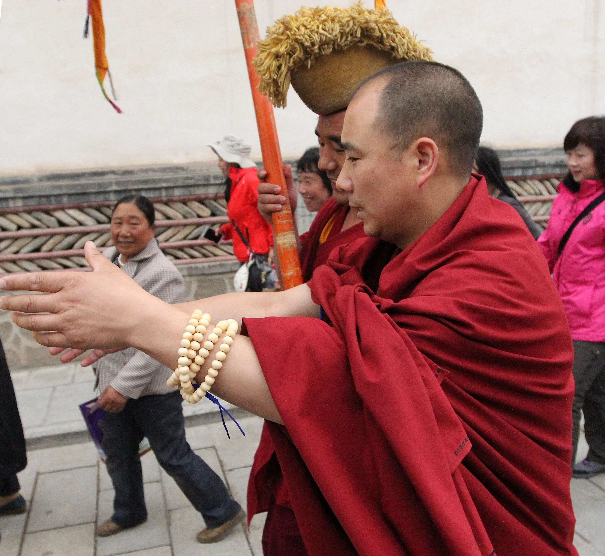 KUMBUM MONASTERY - QINGHAI - SUNNING BUDDHA FESTIVAL 2013 (136).JPG