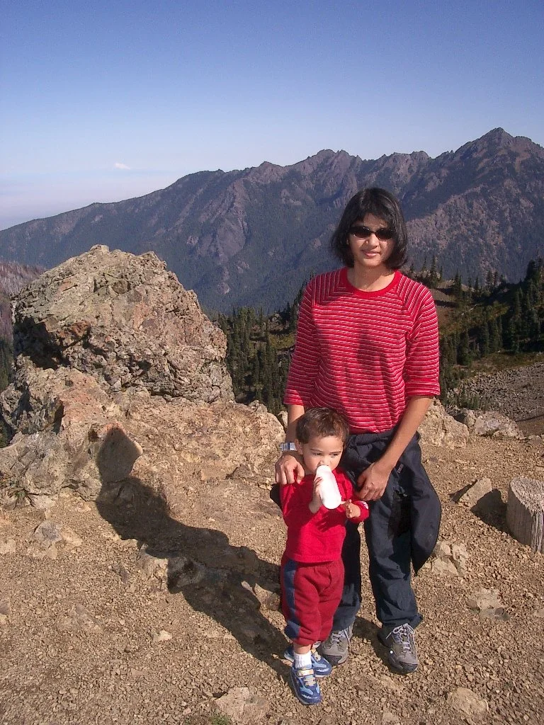 2004-9-25 HIKING THE RIDGE (4).JPG