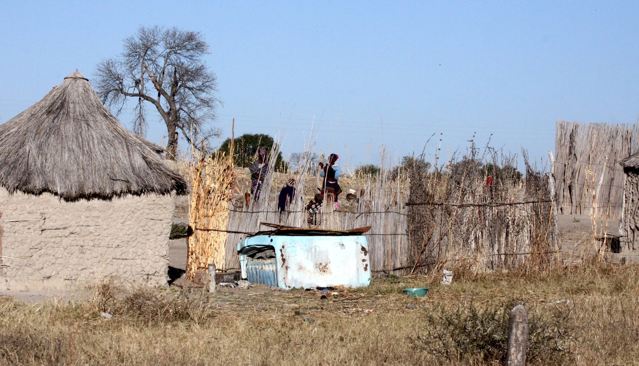 NAMIBIA - CAPRIVI STRIP - TSWANA VILLAGES (5).JPG