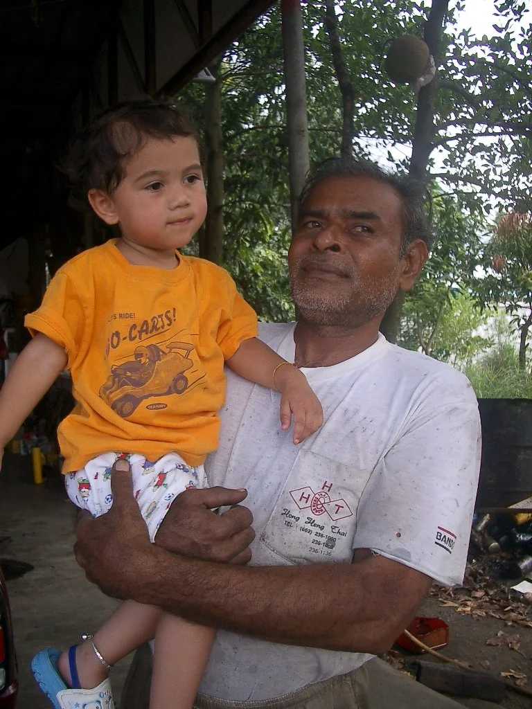 2004 Nakhonsithammarat with Family  (65).JPG