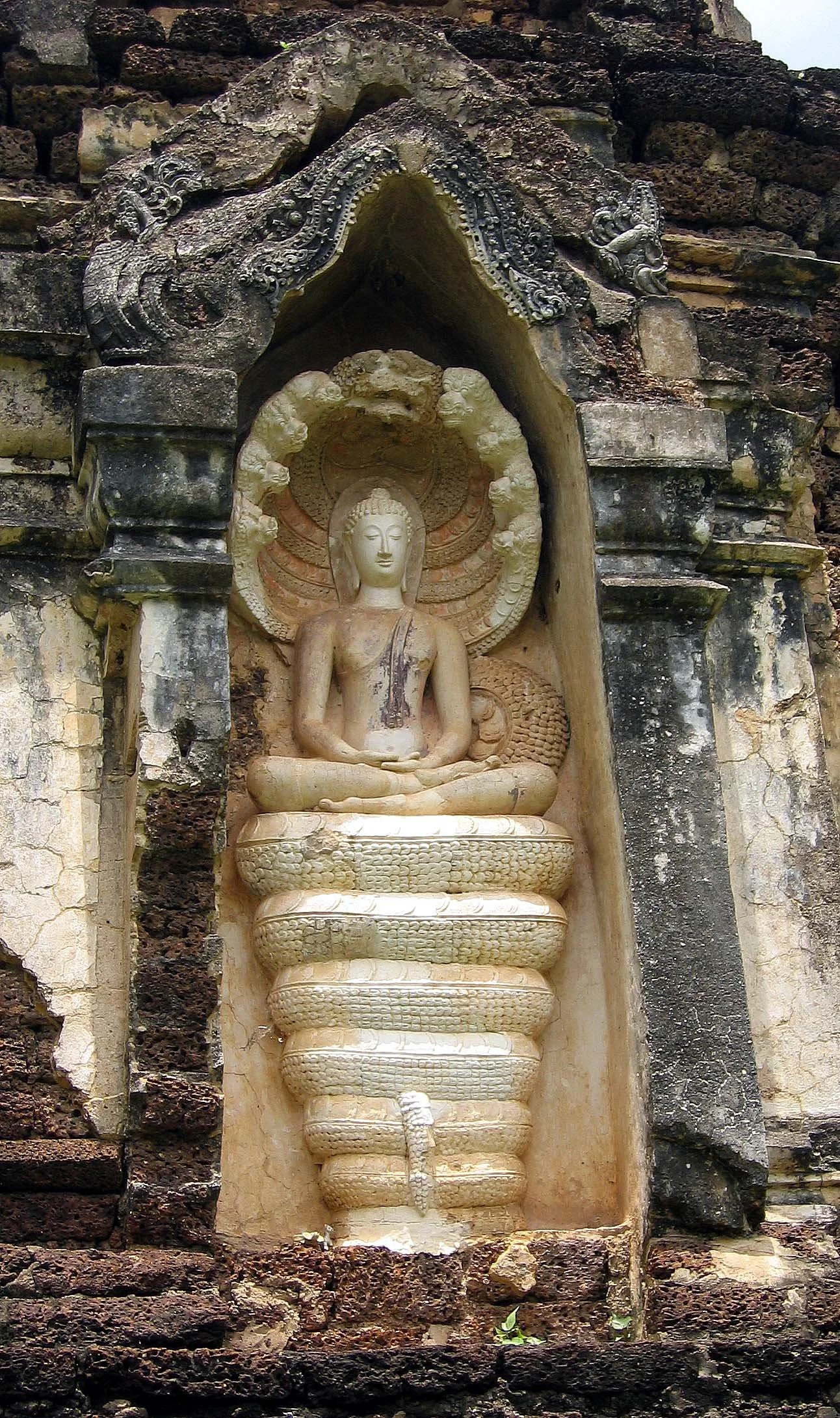 SRI SATCHANALAI - 2006 (31).jpg