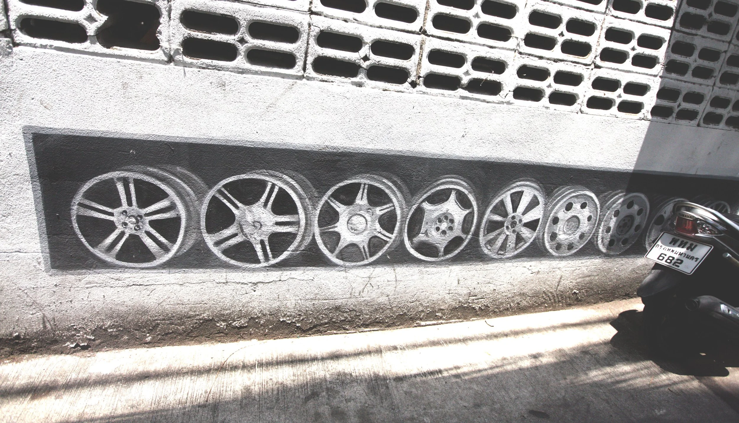 2017 Graffiti Tour in Bangkok (321).JPG