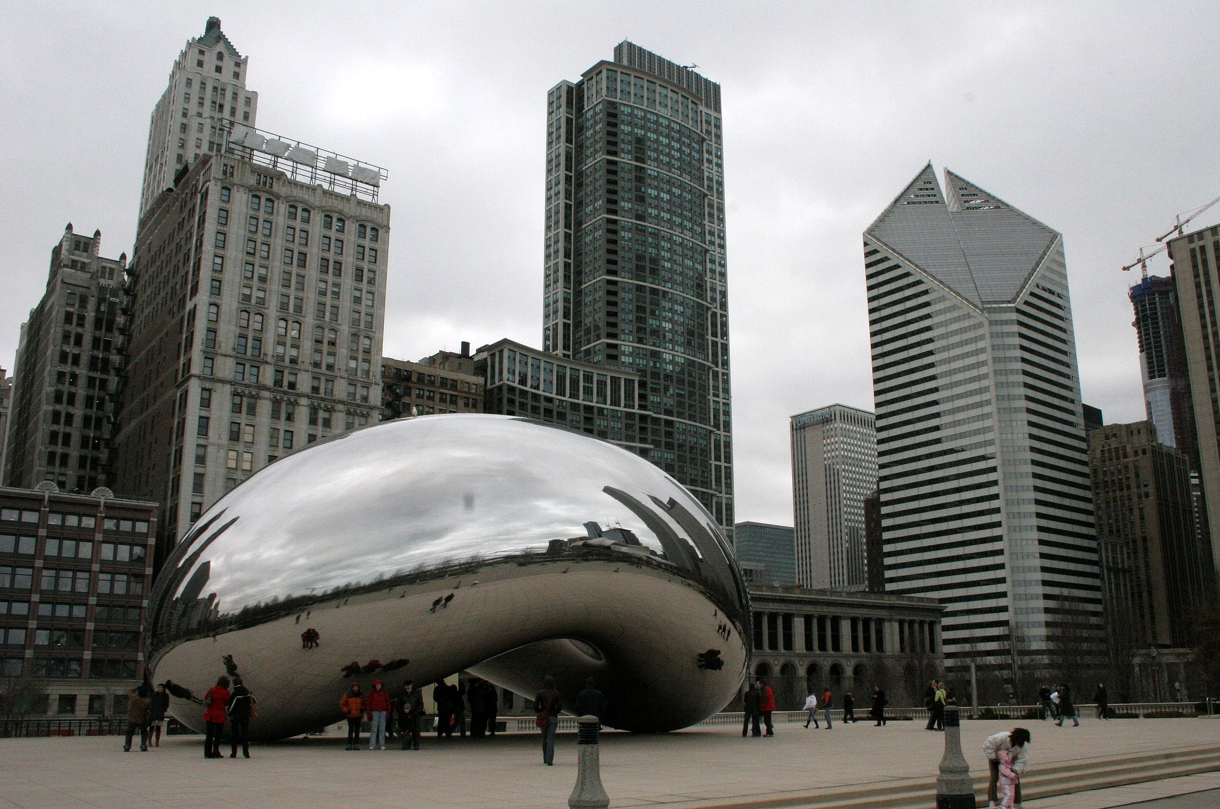 2008-4-1 CHICAGO SPRING TRIP - MELINIUM PARK (11).JPG