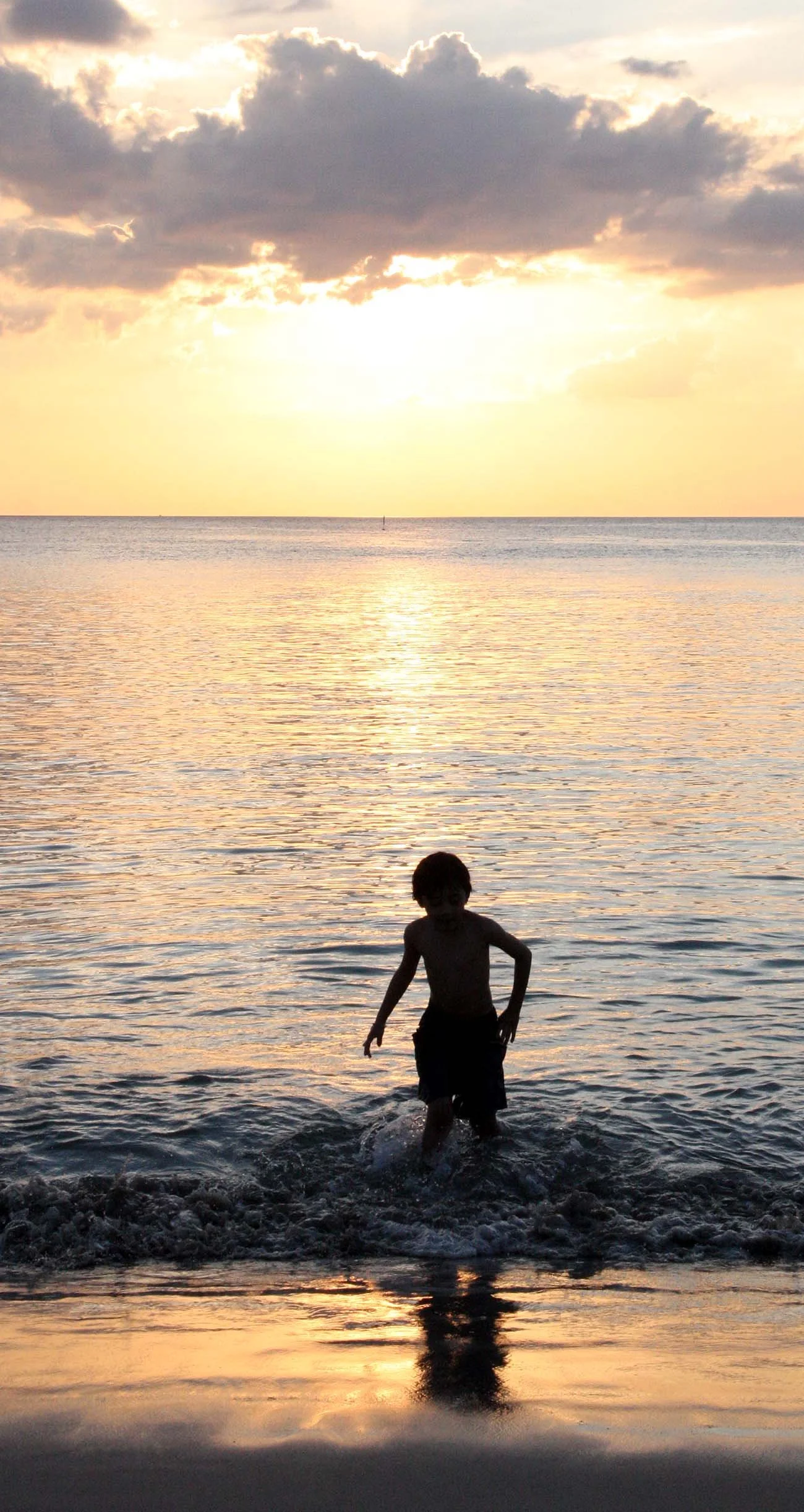 KO LANTA - PARTY AT OTTO'S - 2009 (7).JPG