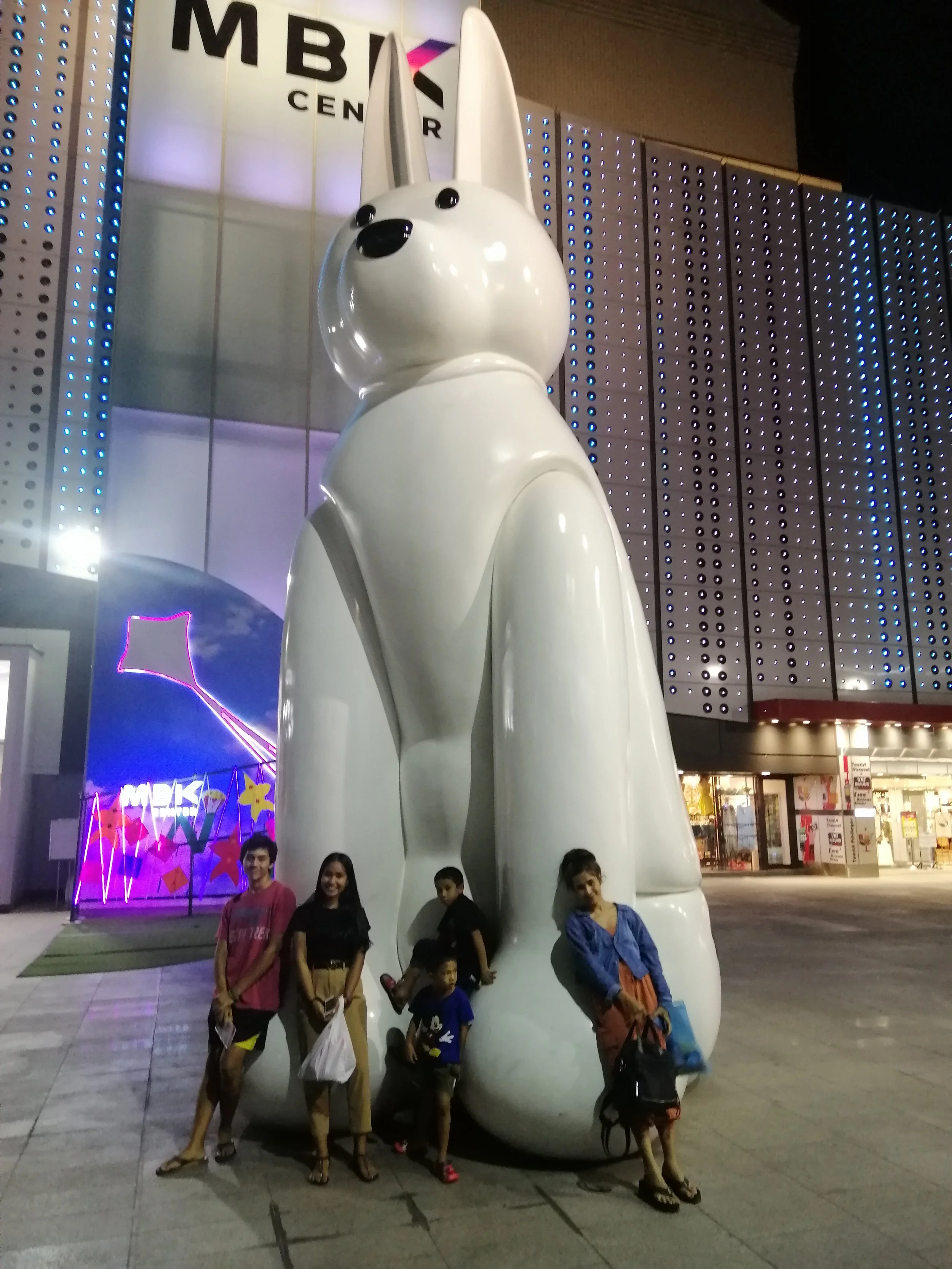 2019 Lumpini Park Bangkok with Gift and Ann (77).jpg