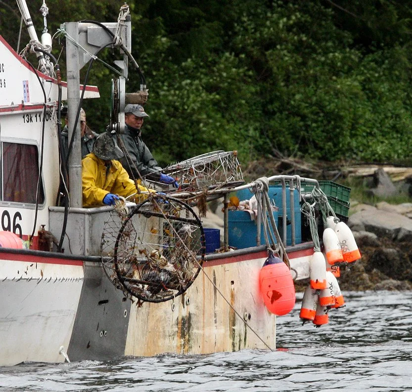 KNIGHT'S INLET BRITISH COLUMBIA - DUNGENESS CRAB FISHERMEN.JPG