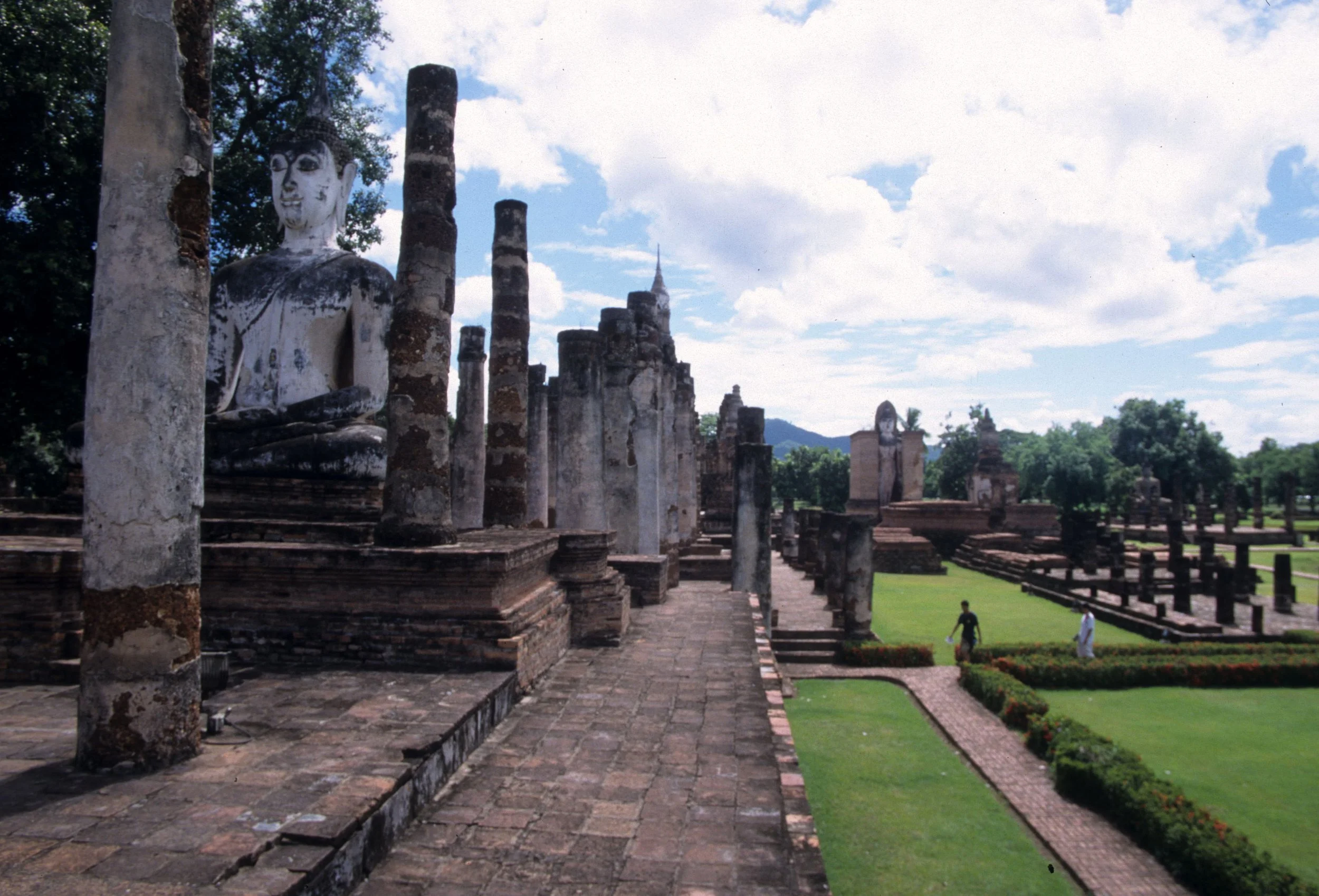 SUKHOTHAI B.jpg
