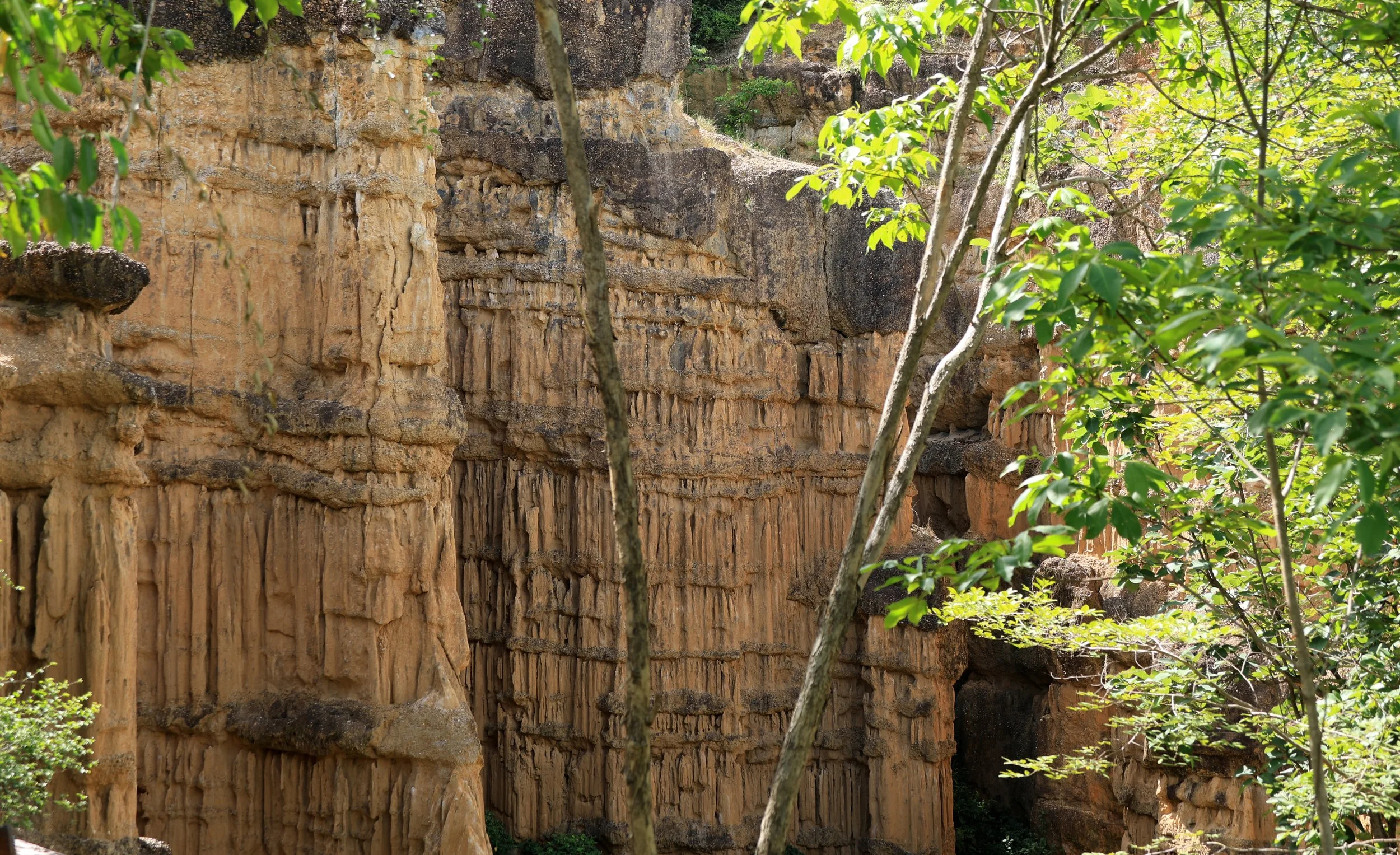 Pha Chor Roman Pillars - Mae Wang National Park, Chiang Mai (10).jpg