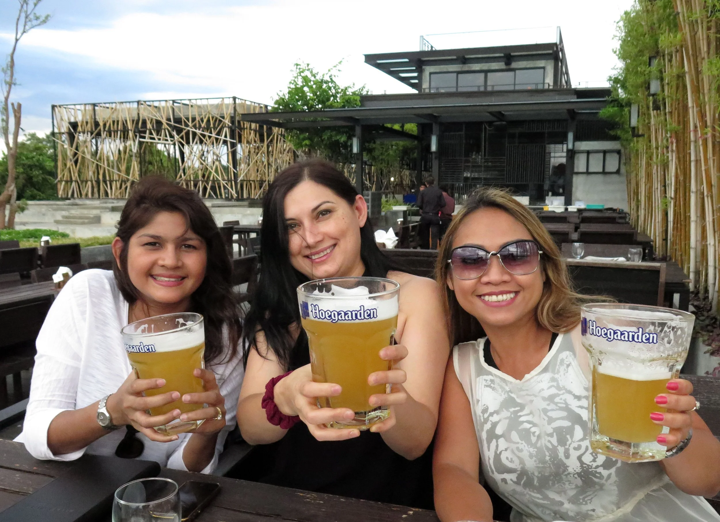 2015 Parties in Bangkok with Friends (36).JPG