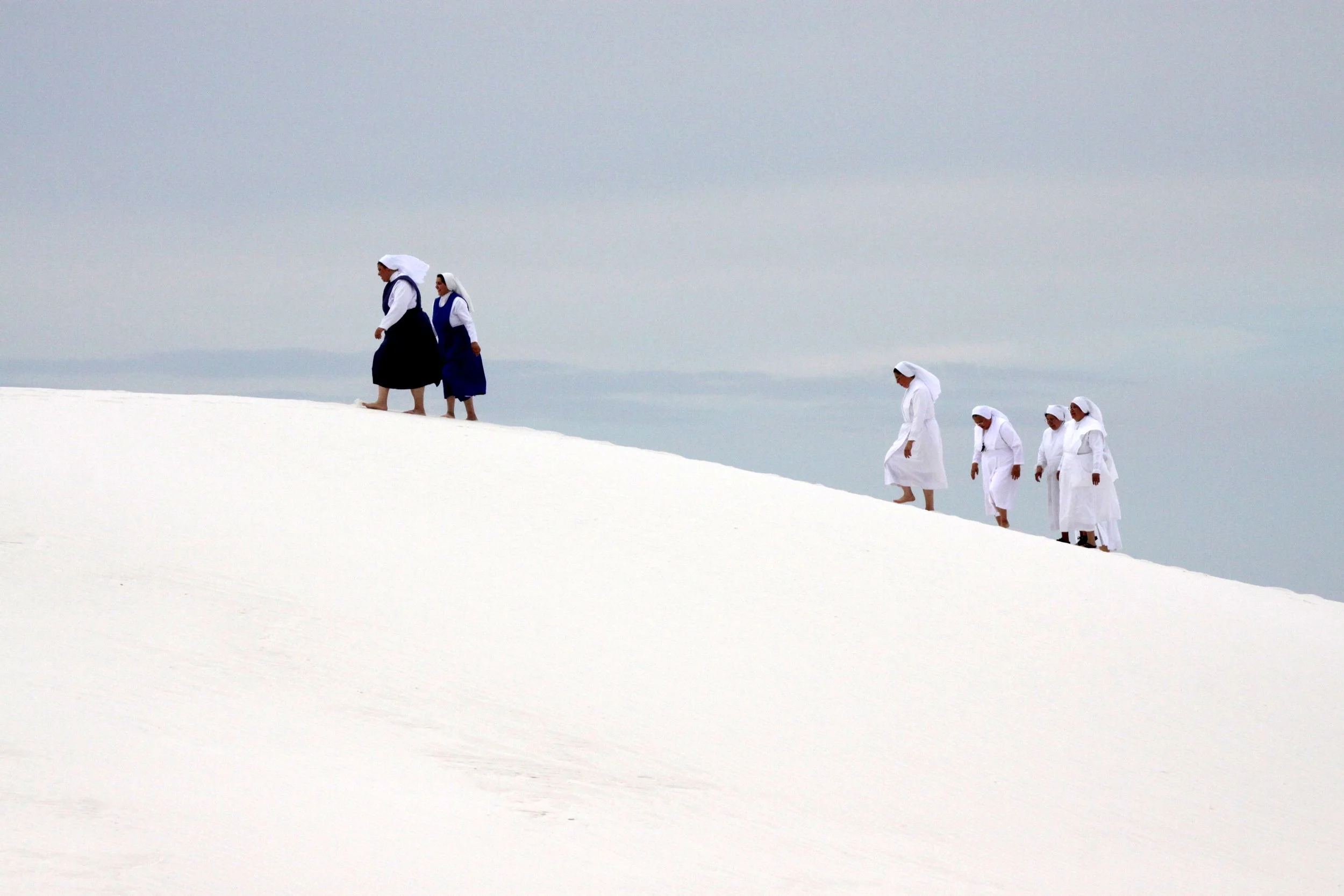 WHITE SANDS NATIONAL MONUMENT NEW MEXICO - SCENES ON THE DUNES (7).JPG