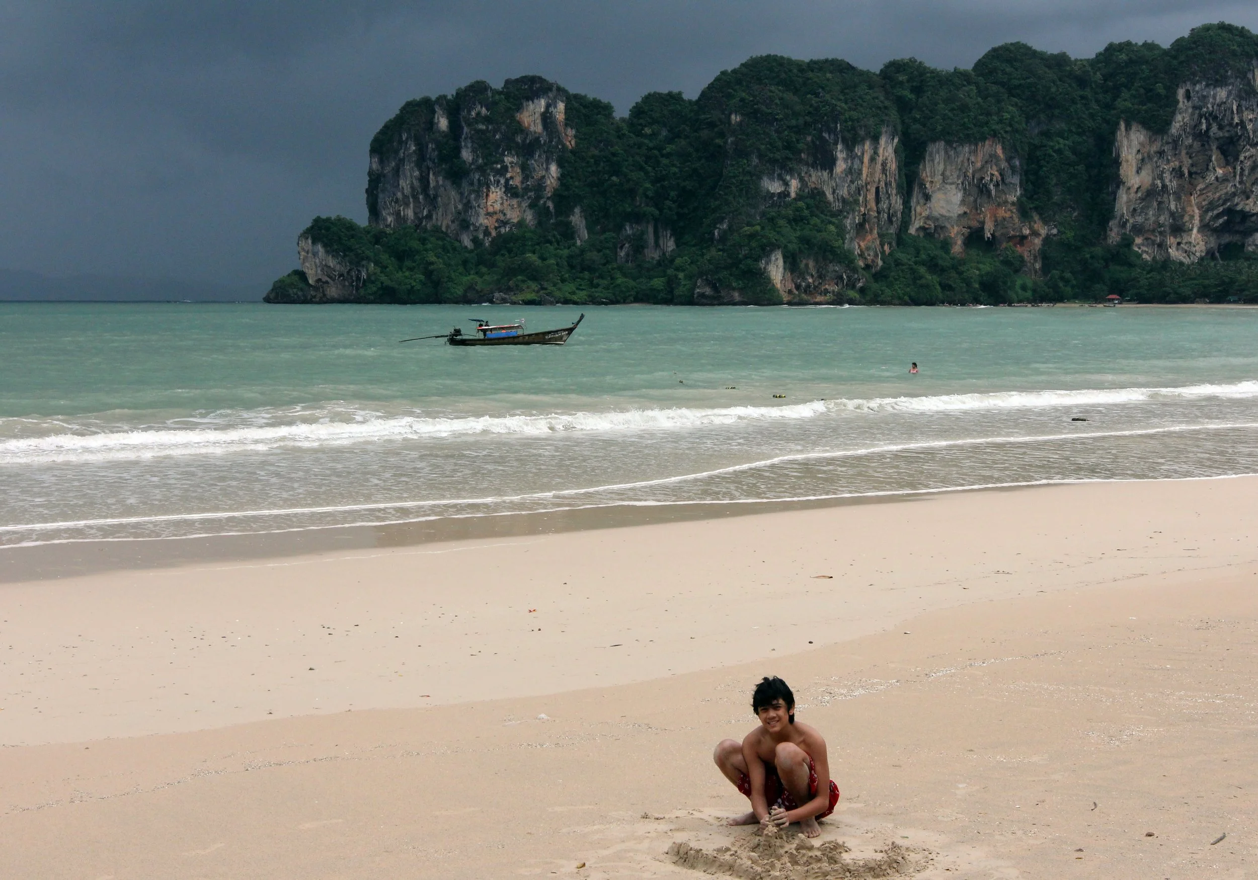 2014 Railay Beach with Cokie & Som and Phil & Shelley Summer Travels (24).JPG