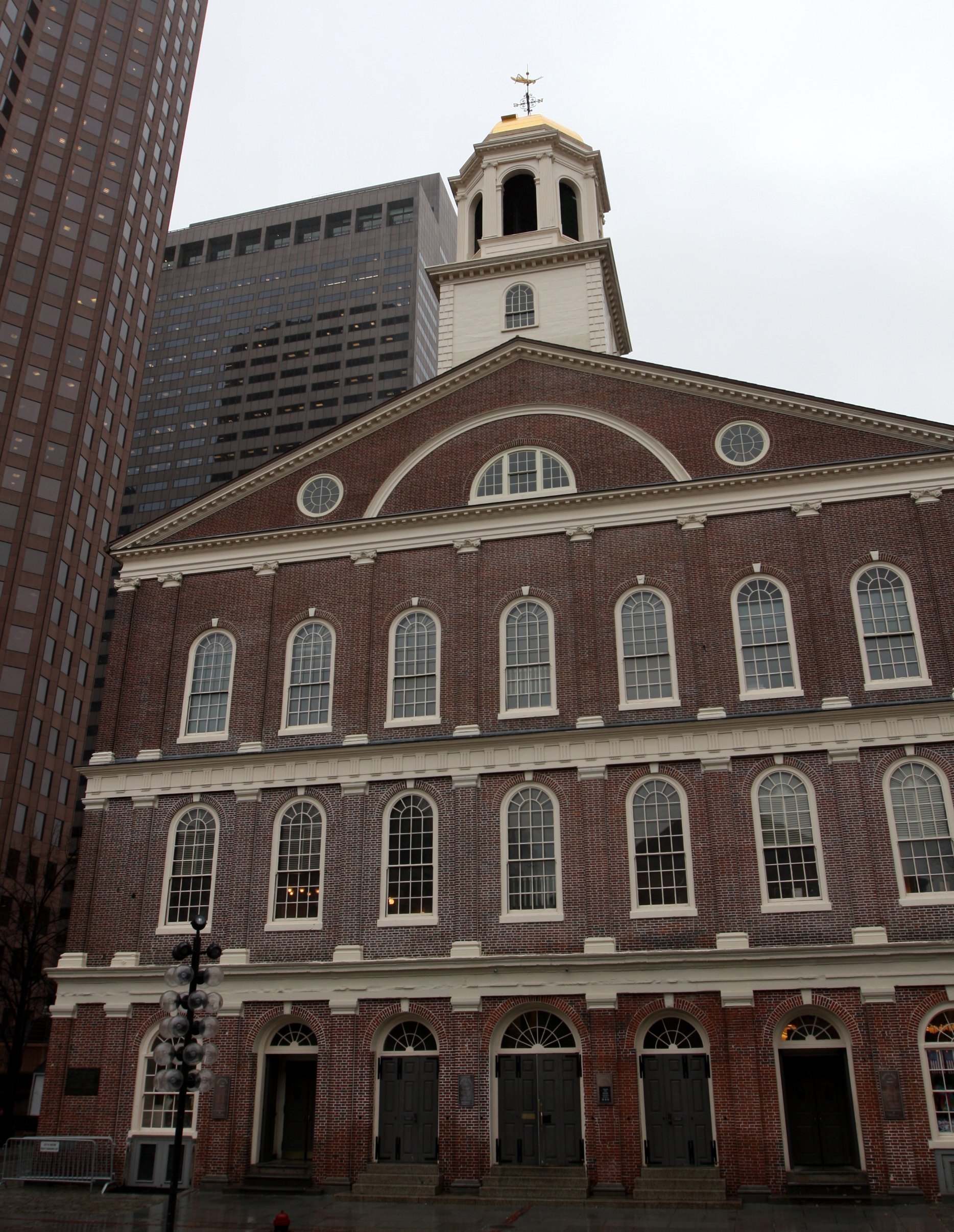 2010-2-11 BOSTON JOB FAIR VISIT (11).JPG