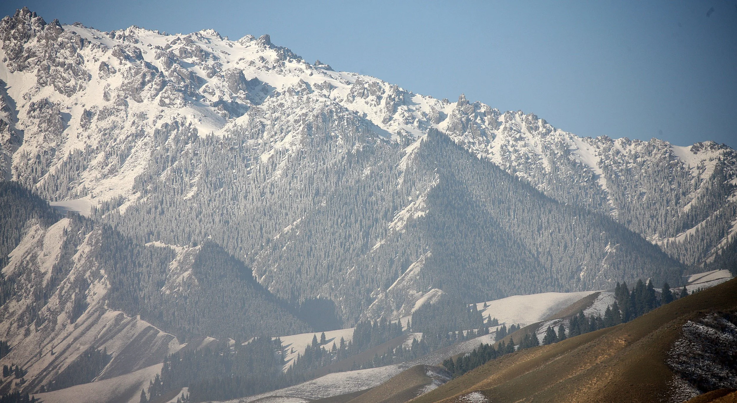 TIANSHAN MOUNTAINS - XINJIANG CHINA - ROUTE 216 (19).JPG
