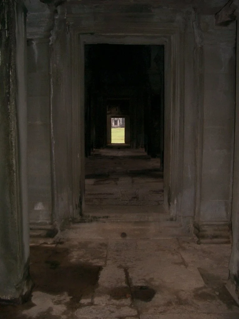 ANGKOR - ANGKOR WAT TEMPLE - CAMBODIA (19).JPG